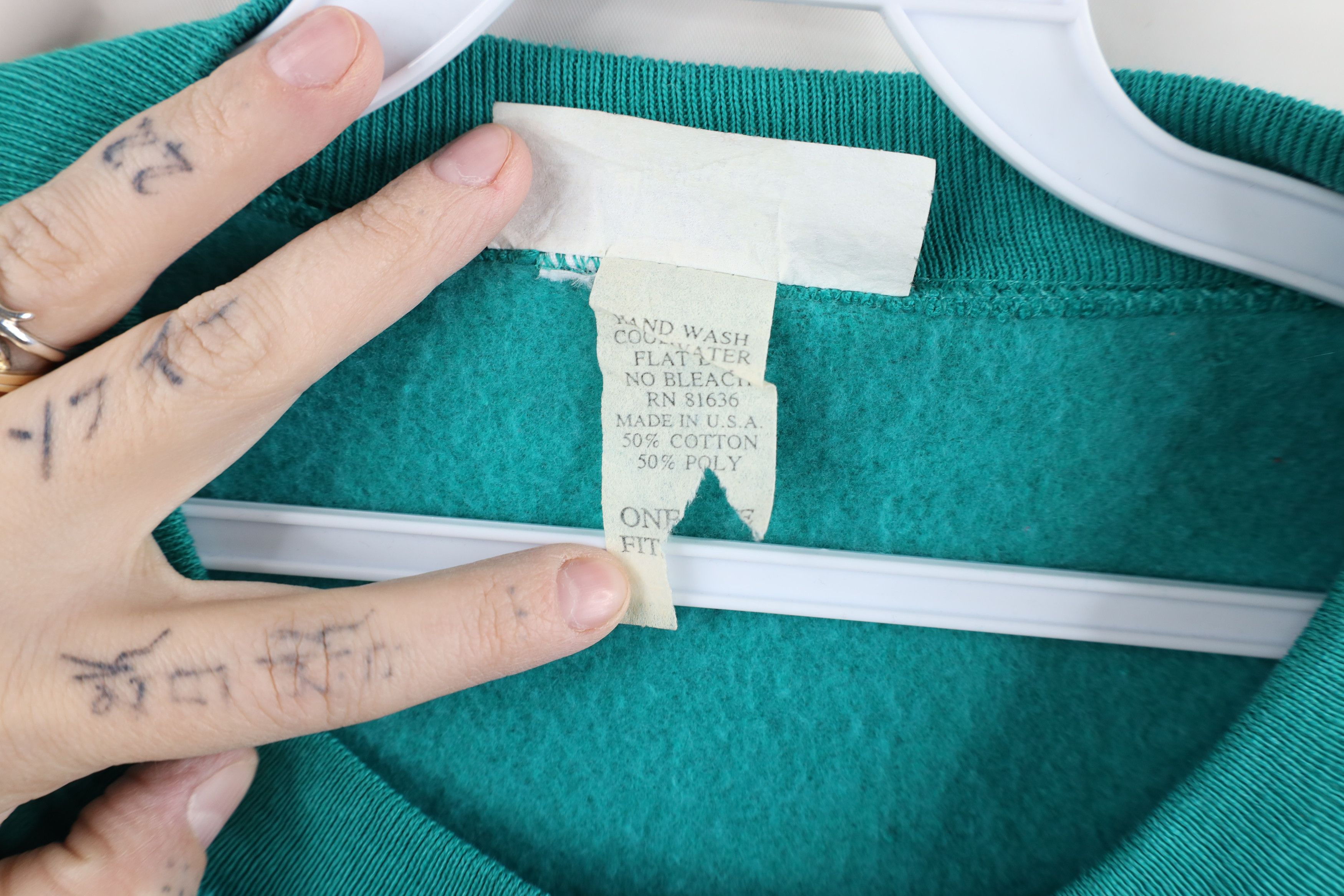 Vintage Deadstock Vintage 90s Streetwear Geometric Sweatshirt USA Size ONE SIZE - 9 Thumbnail