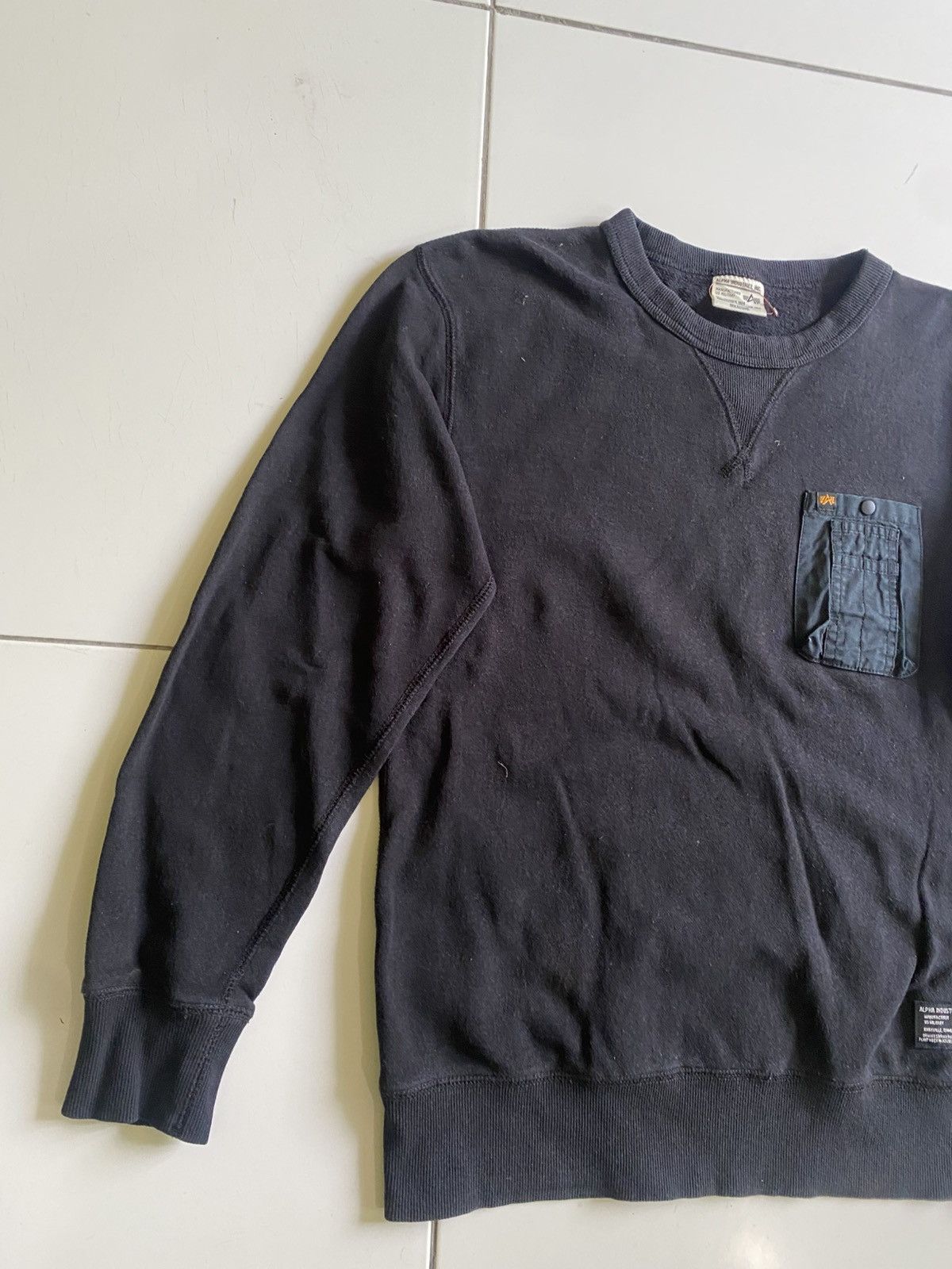 Alpha Industries Vinatge Alpha Industries single pocket crewneck Size US M / EU 48-50 / 2 - 3 Thumbnail