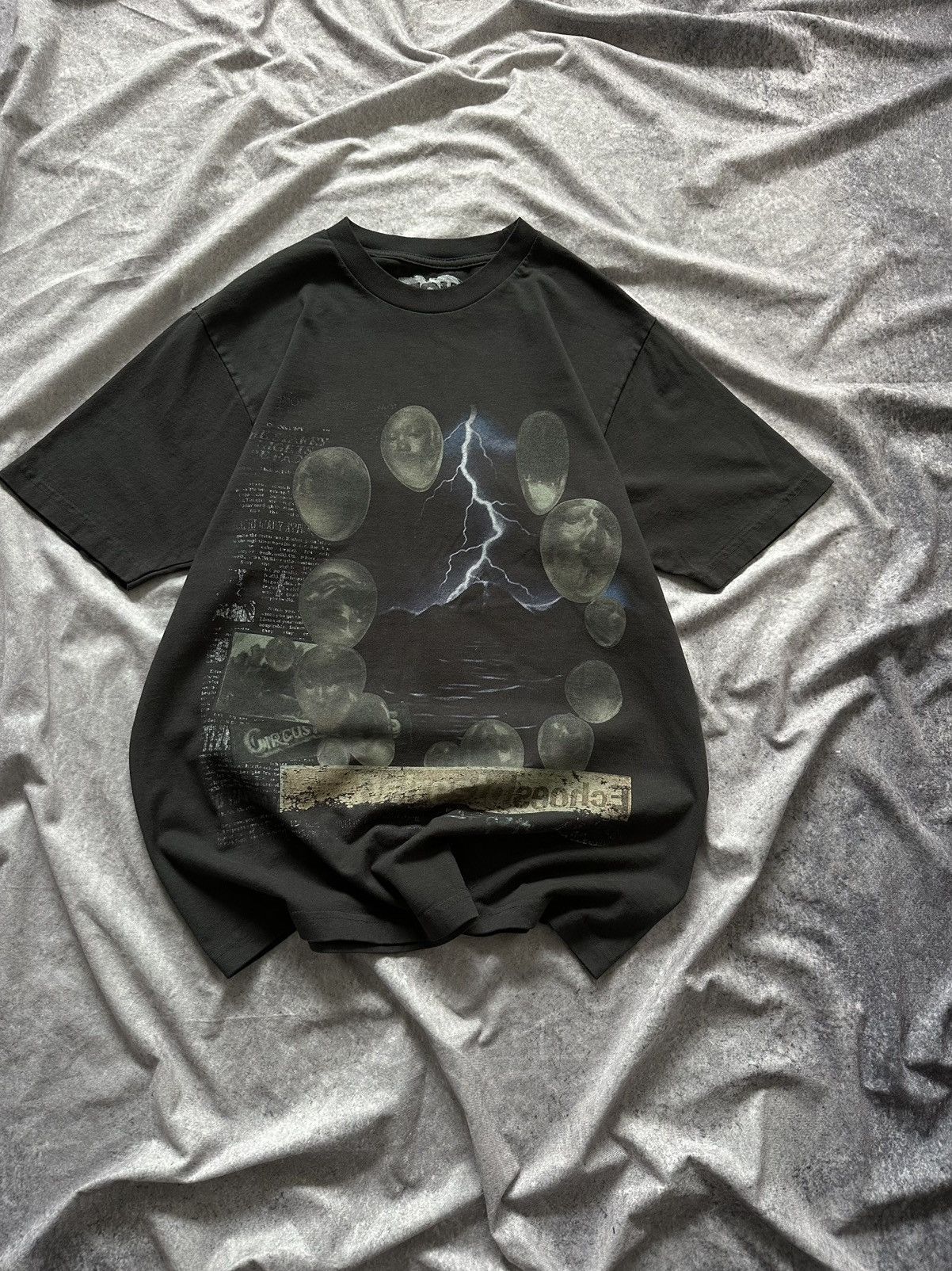 Travis Scott Travis Scott Utopia Black Delestro 2023 Tour Merch Shirt Size US M / EU 48-50 / 2 - 7 Thumbnail