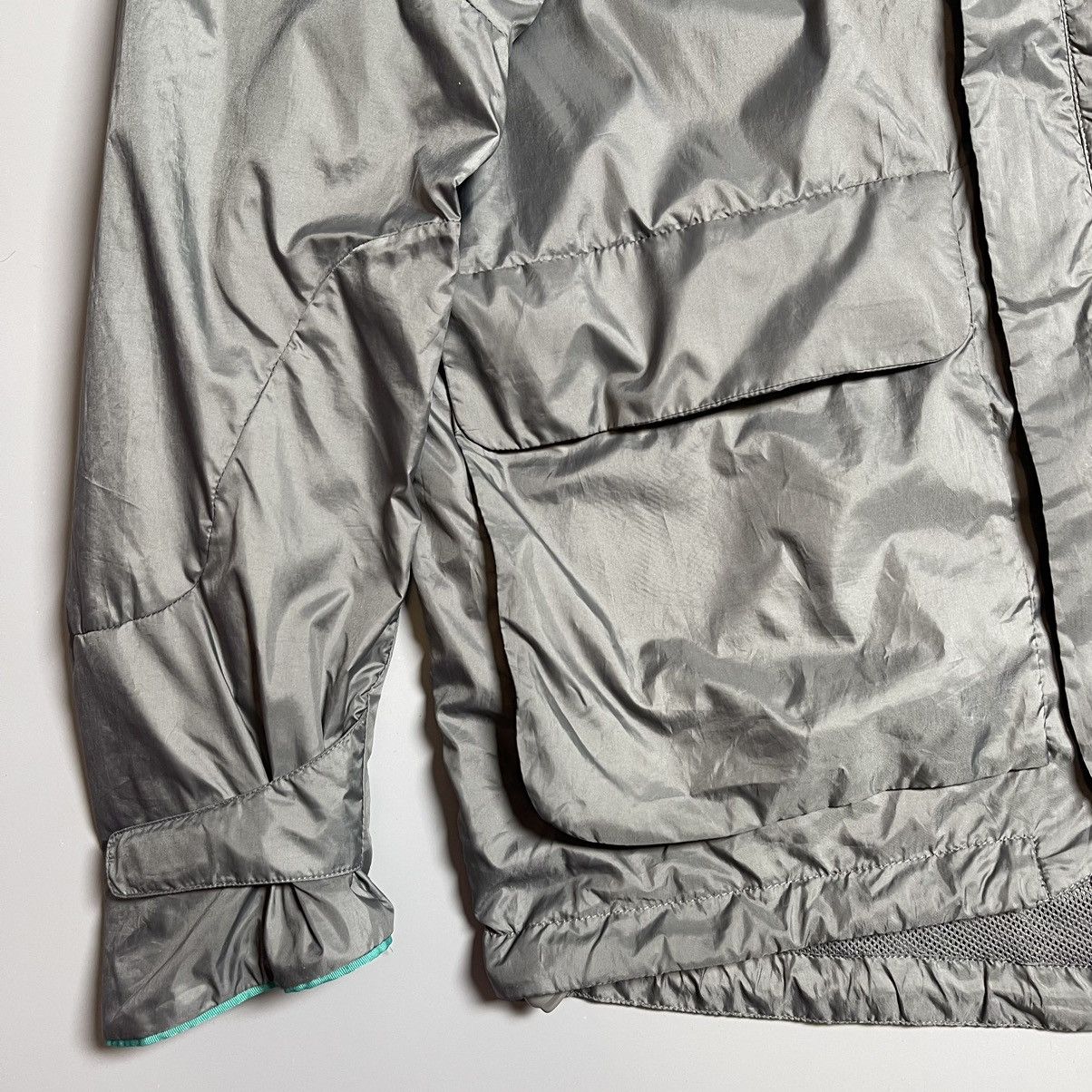 Formula 1 × Mercedes-Benz × Puma MERCEDES BENZ PUMA 2014 F1 PETRONAS AMG MESH LINES JACKET Size US M / EU 48-50 / 2 - 9 Thumbnail