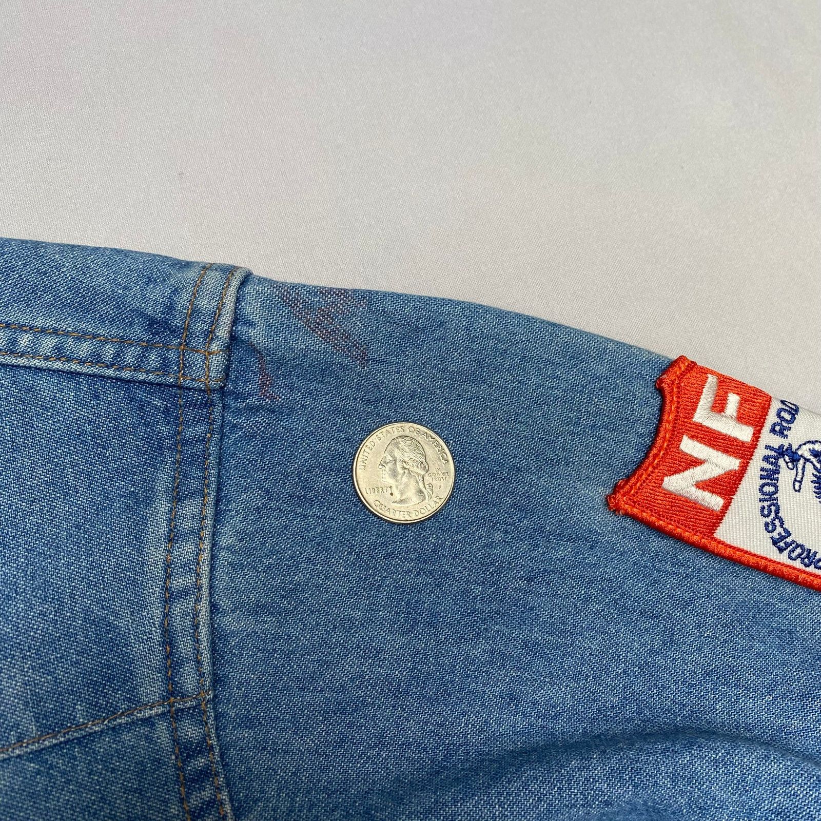 Vintage × Wrangler Vintage 1994 Wrangler NFR National Finals Rodeo Denim Small Size US S / EU 44-46 / 1 - 14 Thumbnail