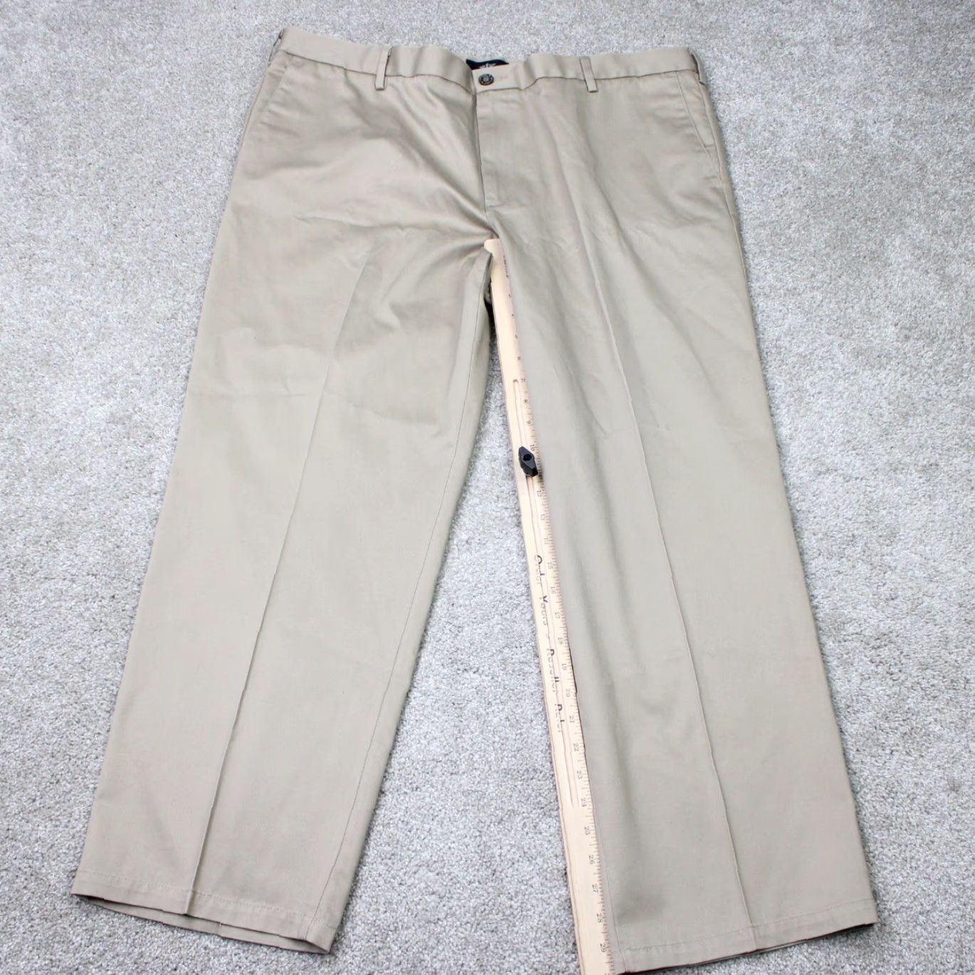 Dockers Dockers Pants Mens 42x30 Beige Signature Khaki Straight Fit Chino Flat Front NWT Size US 42 / EU 58 - 2 Thumbnail
