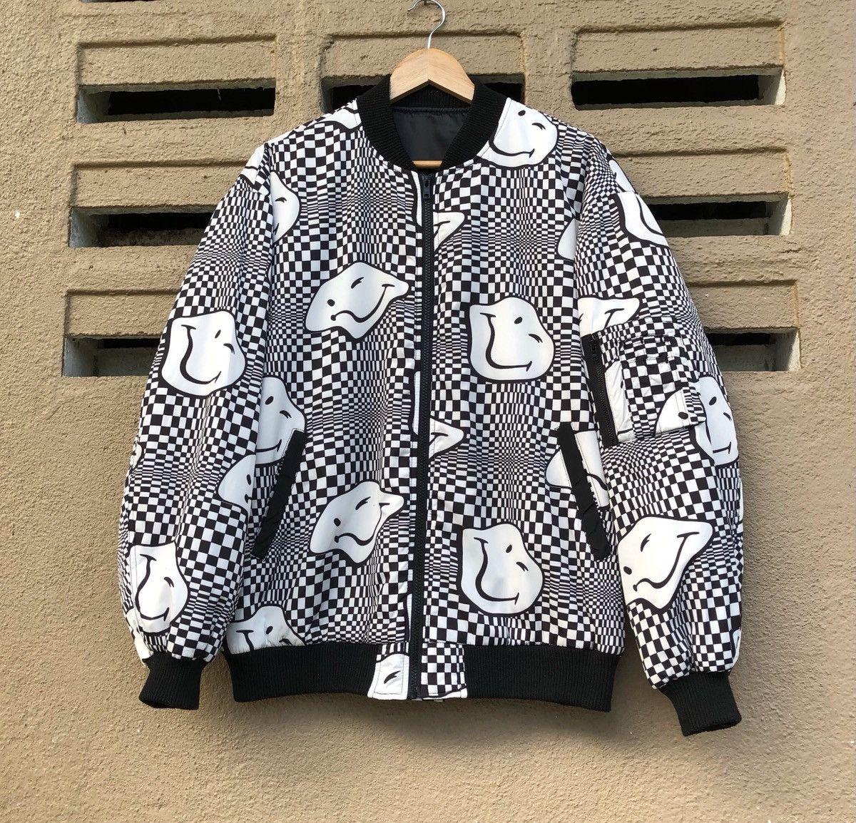Michiko Koshino London Michiko London Kochino x Smiley World Bomber Jacket Size US L / EU 52-54 / 3 - 2 Thumbnail