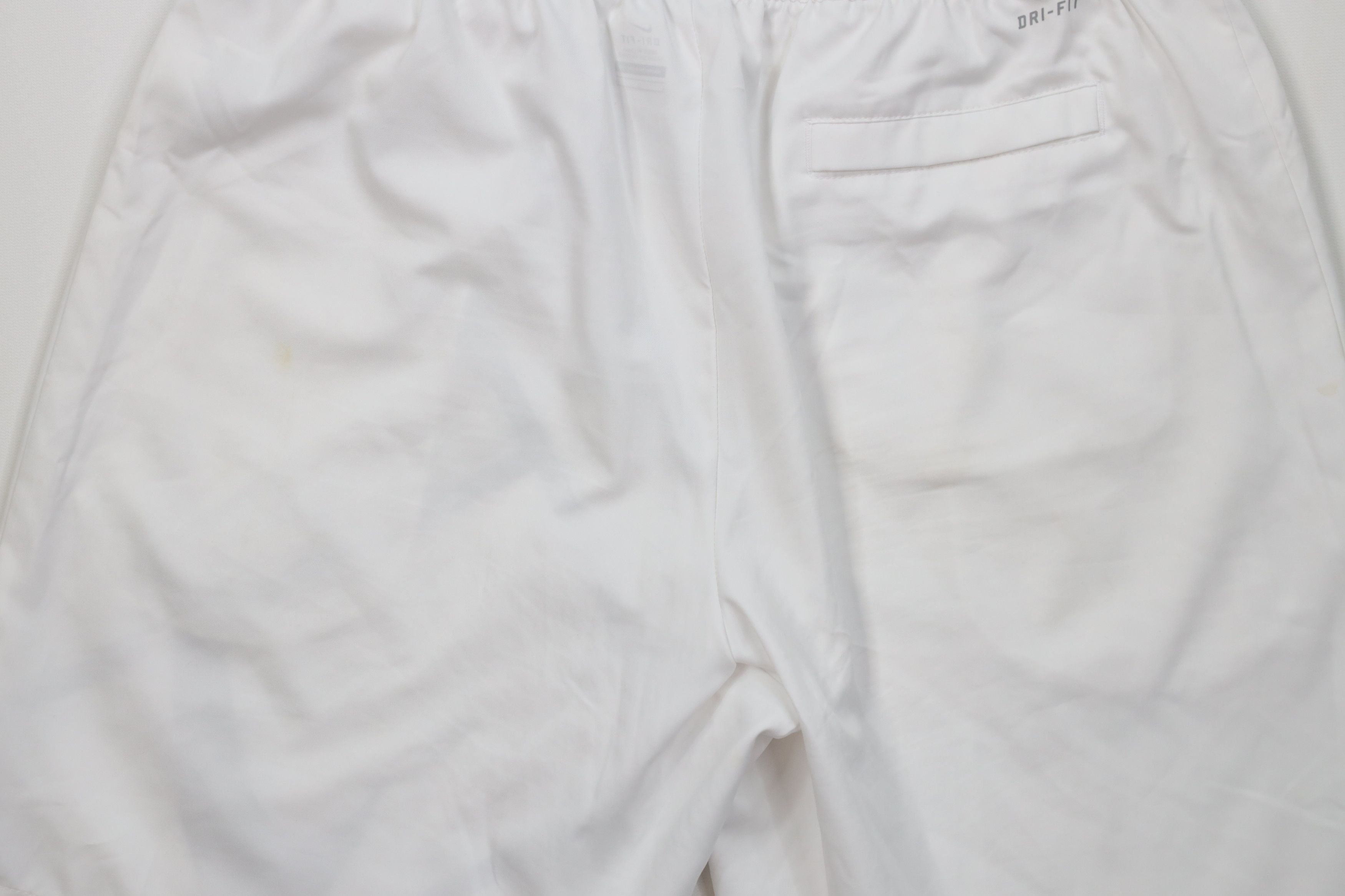 Nike Nike Dri-Fit Big Swoosh Training Gym Basketball Shorts Size US 34 / EU 50 - 12 Thumbnail