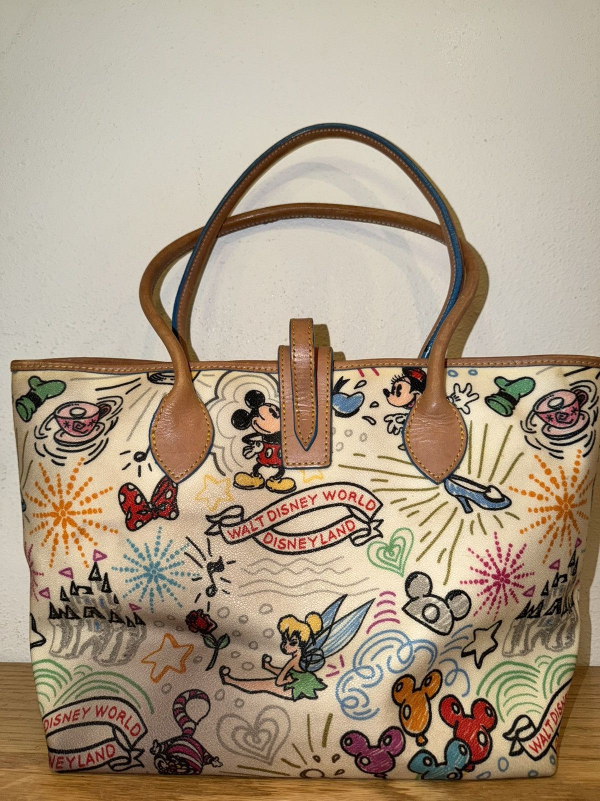 Dooney & Bourke Dooney & Bourke Disney Parks Sketch 1st Generation Tote bag Size ONE SIZE - 5 Thumbnail