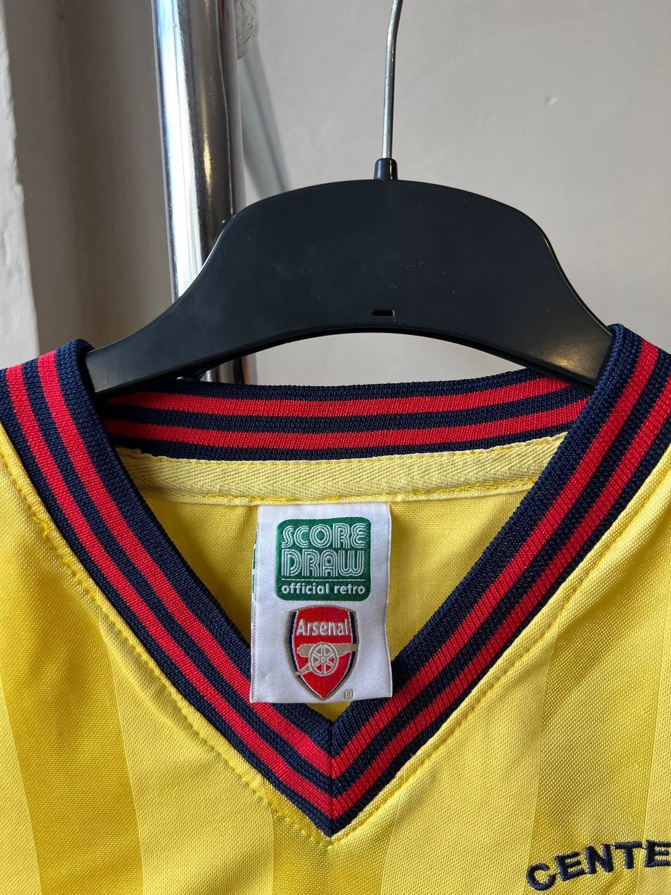 Vintage 1985 ARSENAL FC REMAKE SCORE DRAWSOCCER FOOTBALL JERSEY SZ M Size US M / EU 48-50 / 2 - 6 Thumbnail