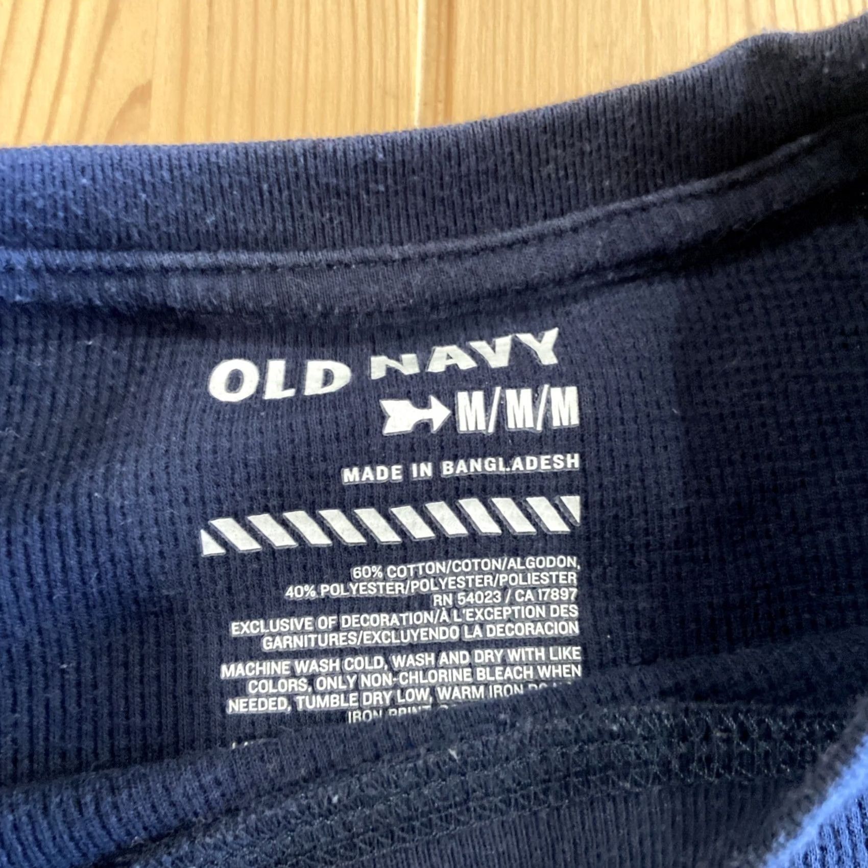 Old Navy Old Navy Thermal Shirt M California Graphic Navy Blue Size US M / EU 48-50 / 2 - 2 Thumbnail