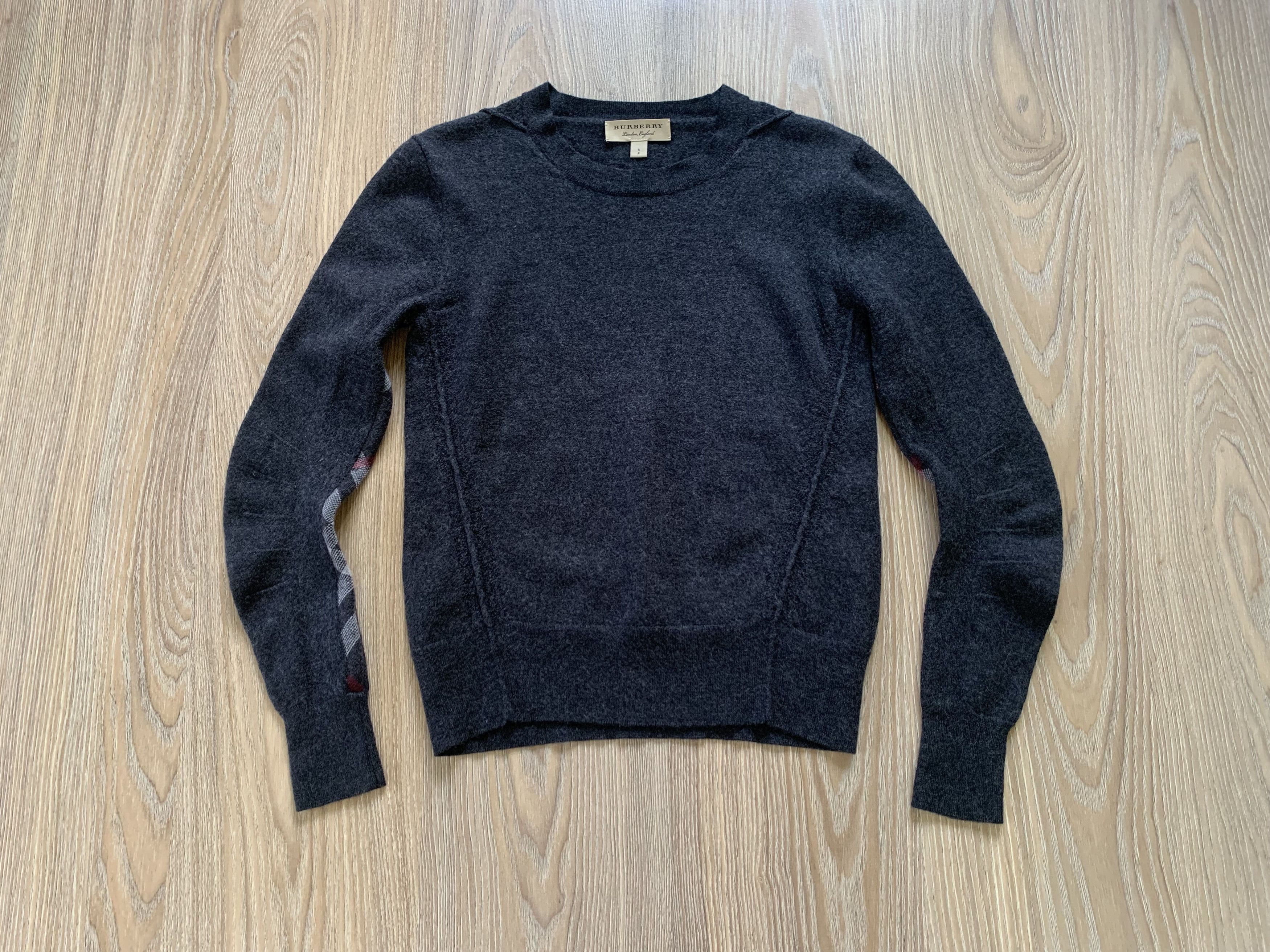 Burberry × Vintage Burberry Vintage Merino Wool Womens Sweater Size S / US 4 / IT 40 - 2 Thumbnail