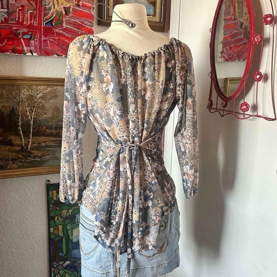Other no brand mesh floral beige blue long sleeve blouse Size M / US 6-8 / IT 42-44 - 3 Thumbnail