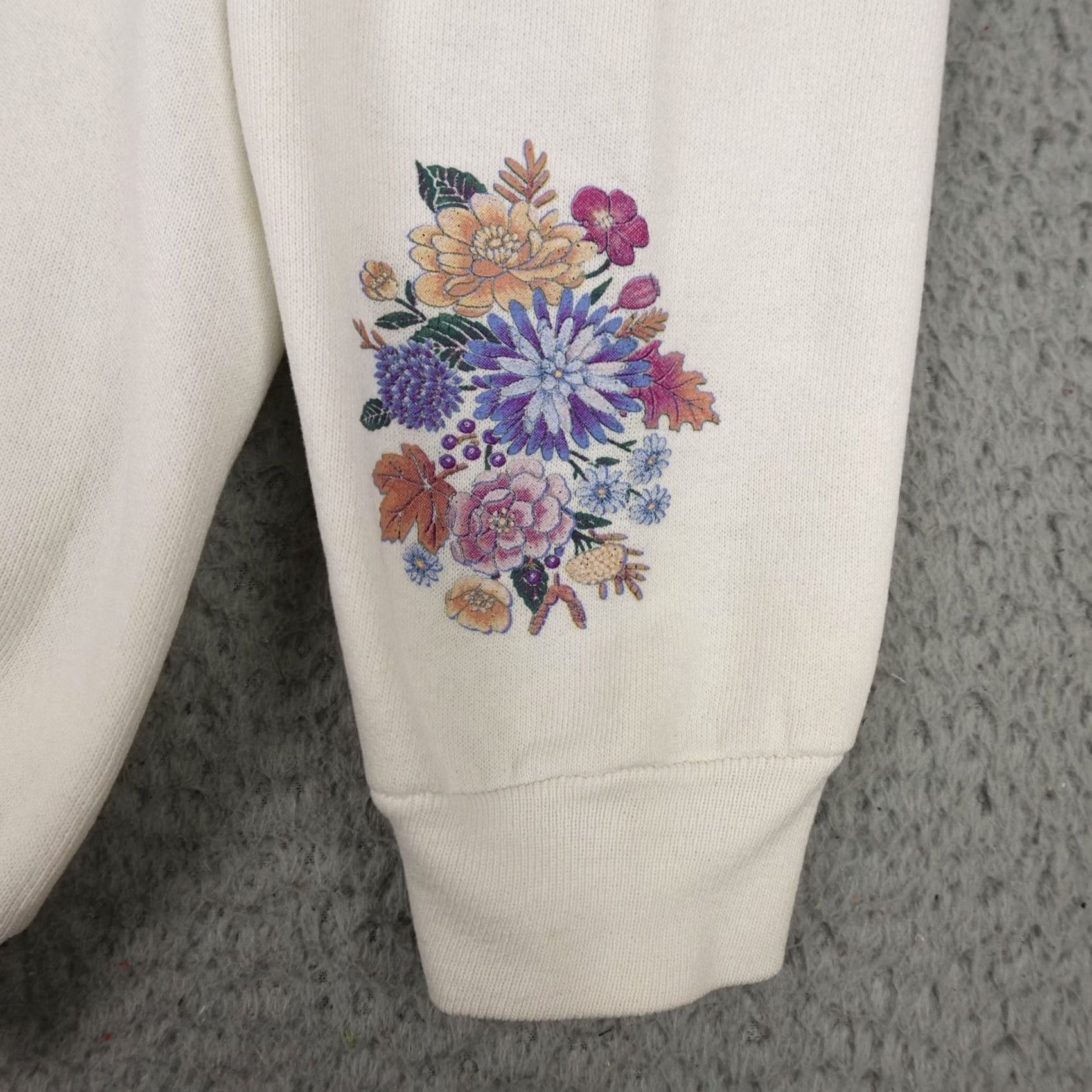 Vintage VINTAGE Morning Sun Womens Medium White Pink Floral Crewneck 90s Knit Sweatshirt Shirt Size M / US 6-8 / IT 42-44 - 5 Thumbnail