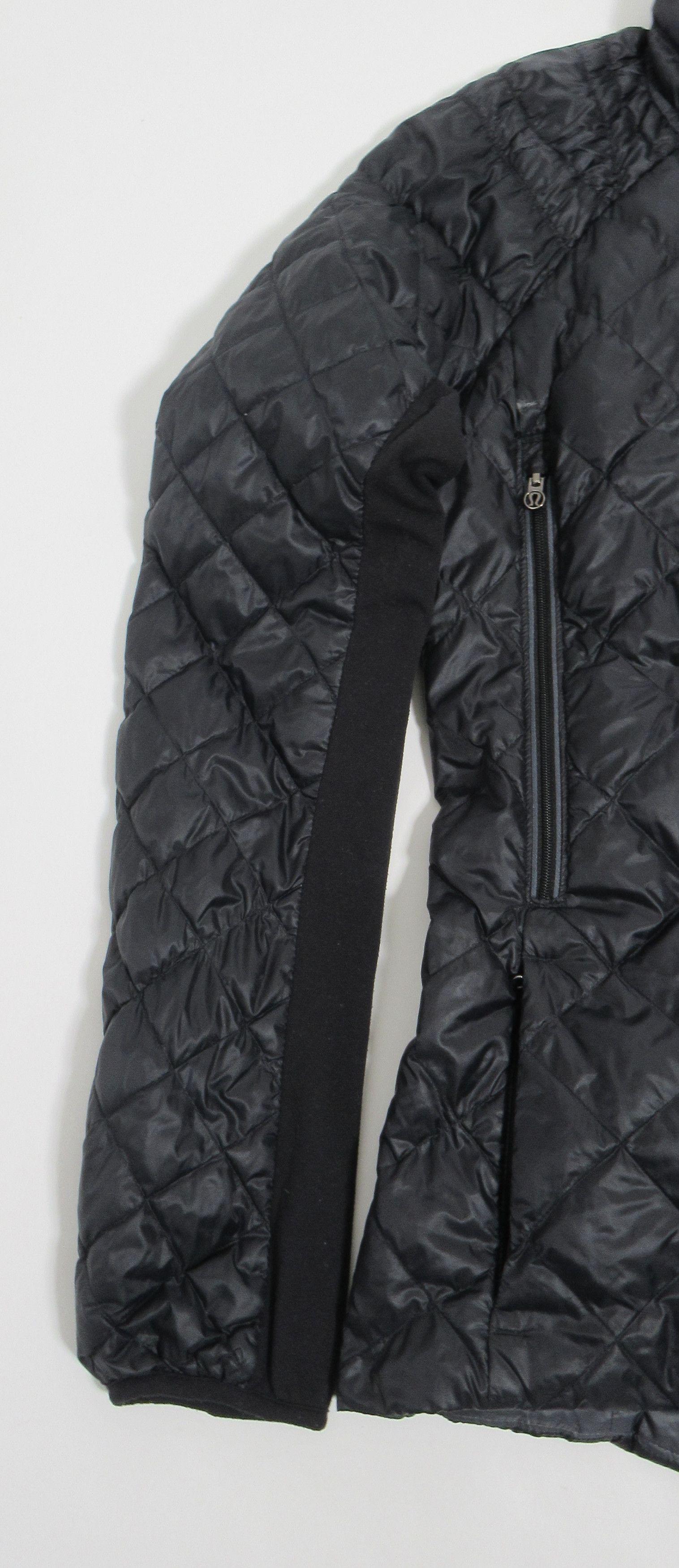 Lululemon Lululemon Run: Turn Around Jacket Reversible Black Size S / US 4 / IT 40 - 4 Thumbnail