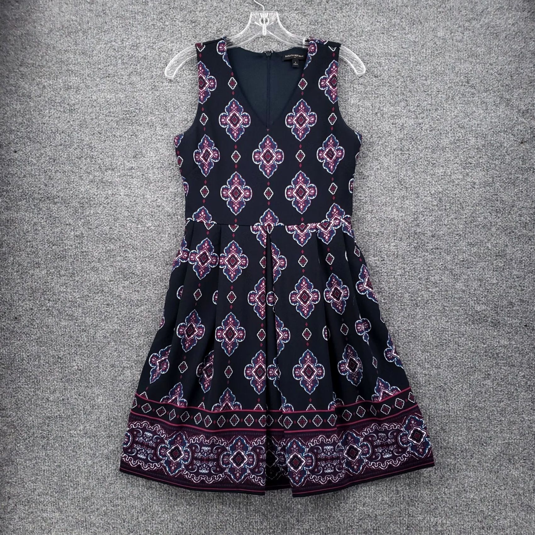 Banana Republic Banana Republic Dress Womens 2 Blue Floral Mini V Neck Sleeveless Pockets Size XS / US 0-2 / IT 36-38 - 2 Thumbnail