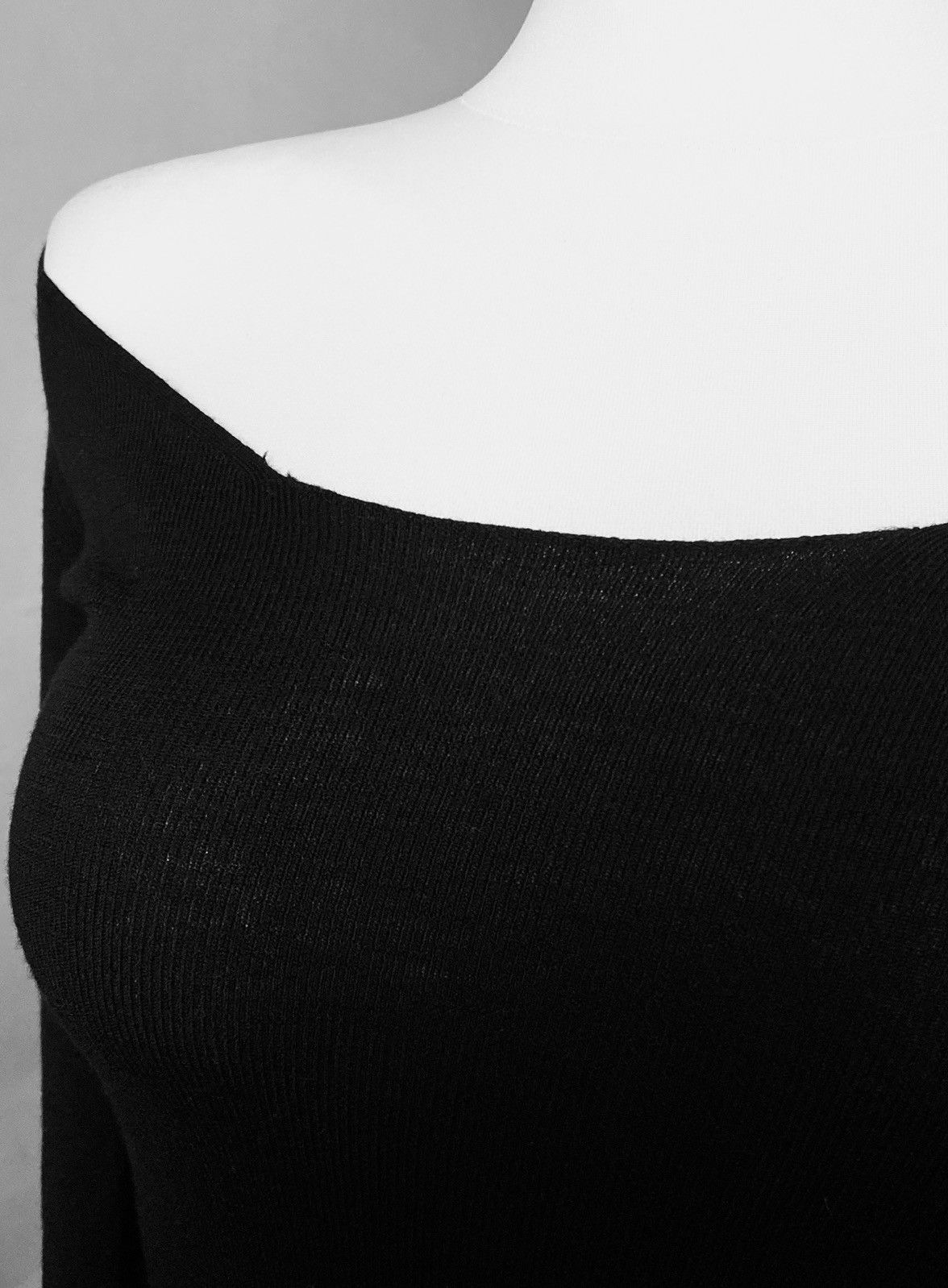 Gucci Tom Ford design for Gucci Cashmere and Wool sweater blouse Size S / US 4 / IT 40 - 7 Thumbnail