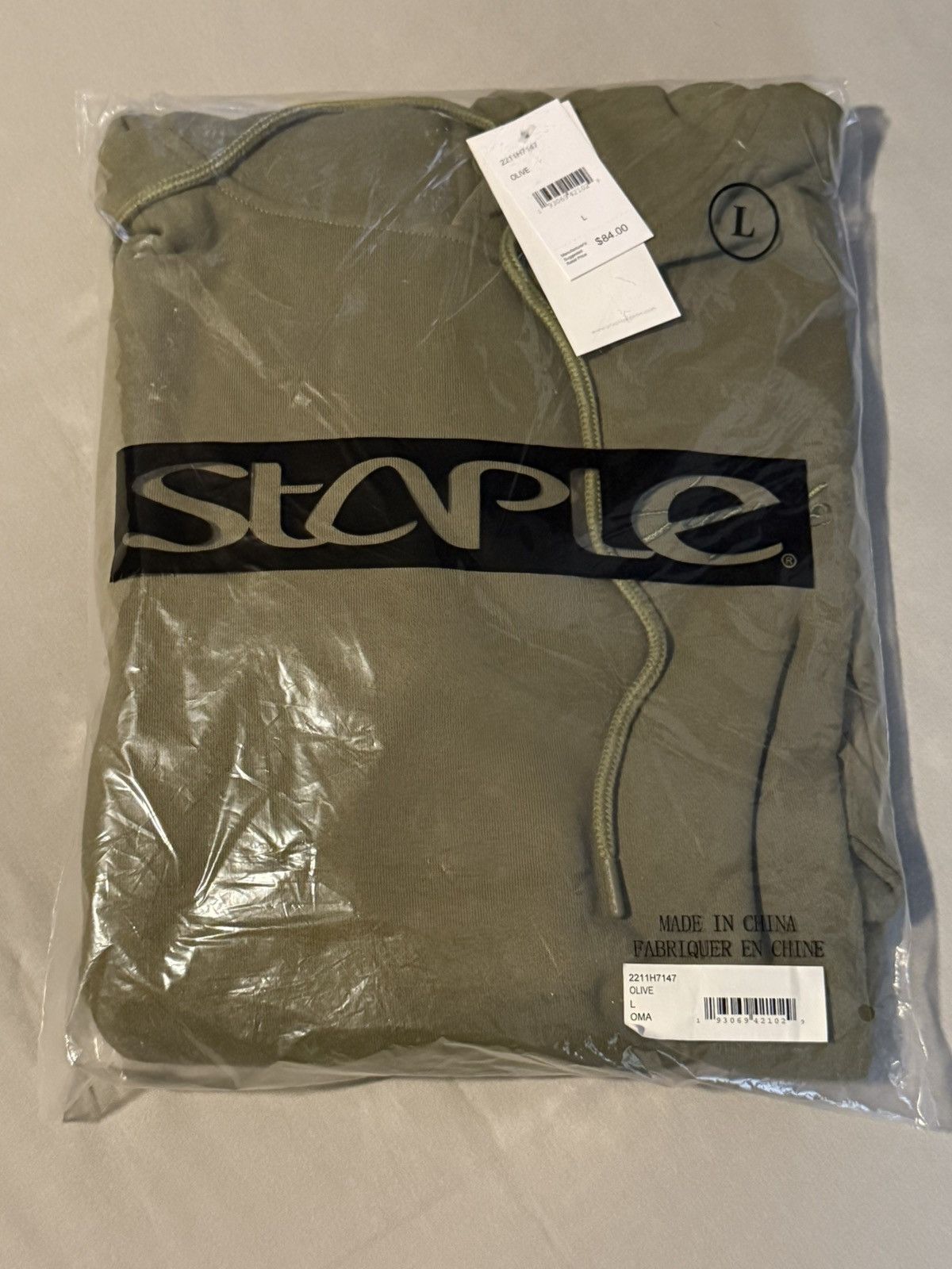 Staple Staple Pigeon NYC Script Pullover Hoodie Olive Brand New DS Size US L / EU 52-54 / 3 - 3 Thumbnail