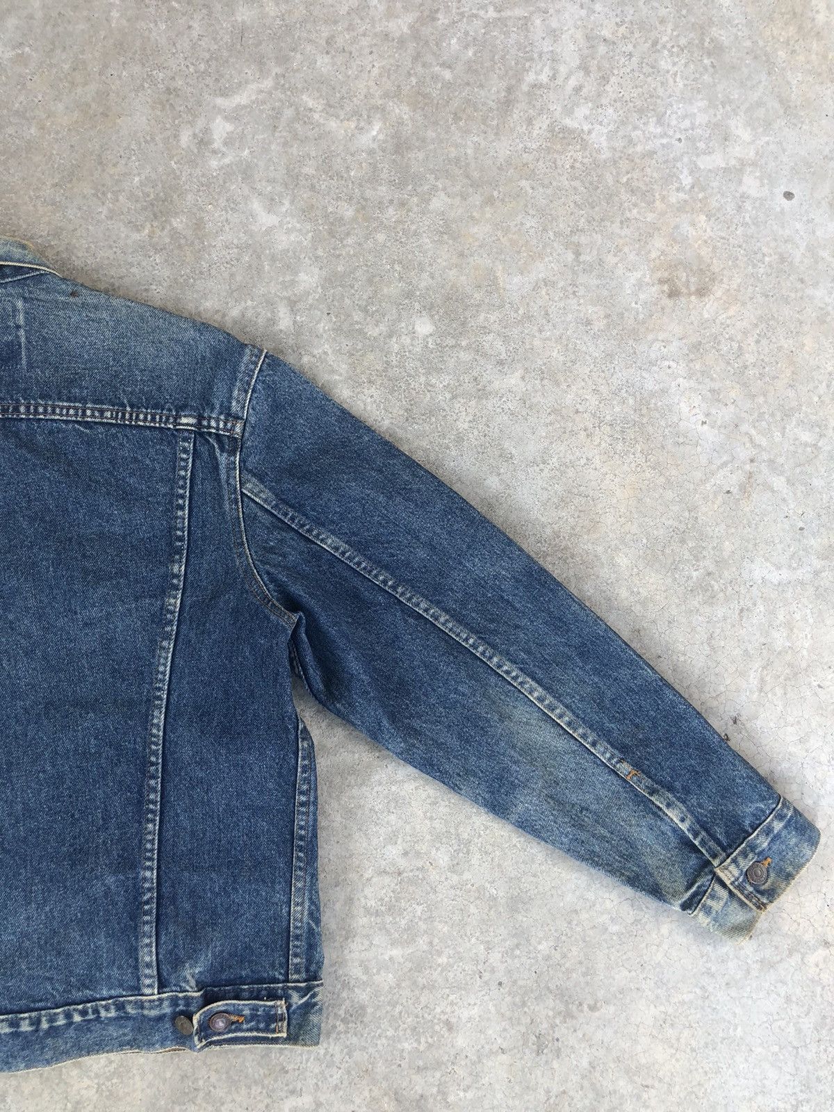 Levi's Vintage 80’s Levi’s Denim Jacket Distressed Stone Wash Size US M / EU 48-50 / 2 - 11 Thumbnail