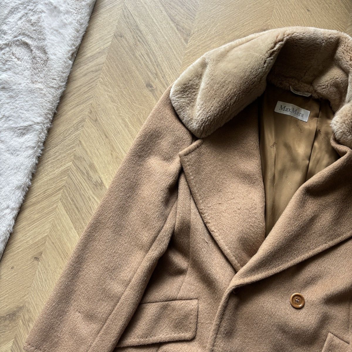 Max Mara Max Mara camel fur 101801 cost Size M / US 6-8 / IT 42-44 - 3 Thumbnail