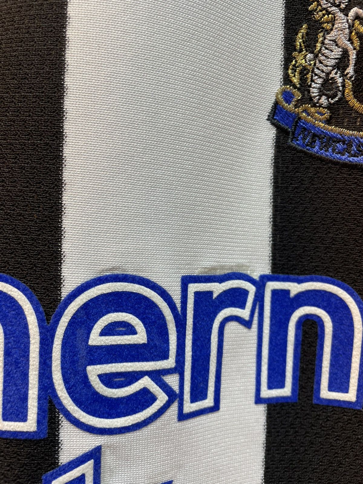 Adidas Vintage 2004-2005 Newcastle FC Home Kit Size US L / EU 52-54 / 3 - 9 Thumbnail