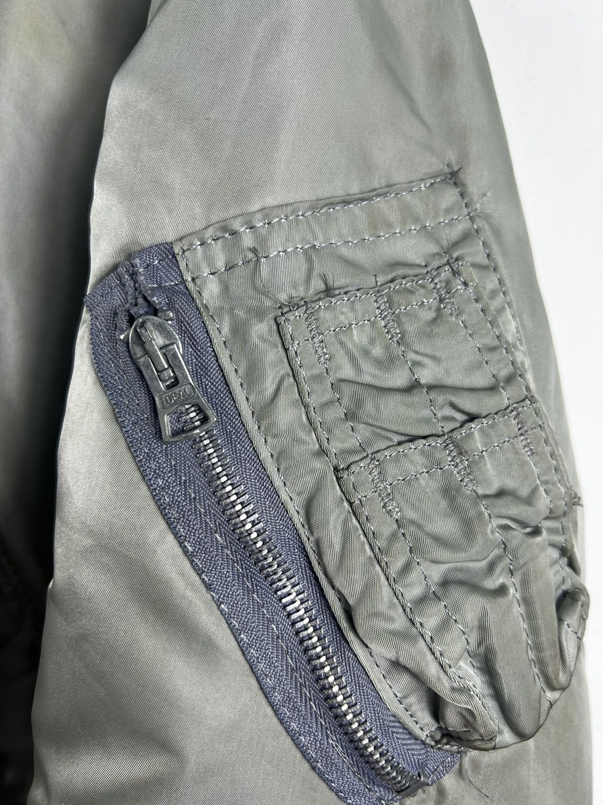 Alpha Industries RIOT🔥 VTG ALPHA INDUSTRIES INTERMEDIATE MA-1 BOMBER JACKET Size US L / EU 52-54 / 3 - 6 Thumbnail