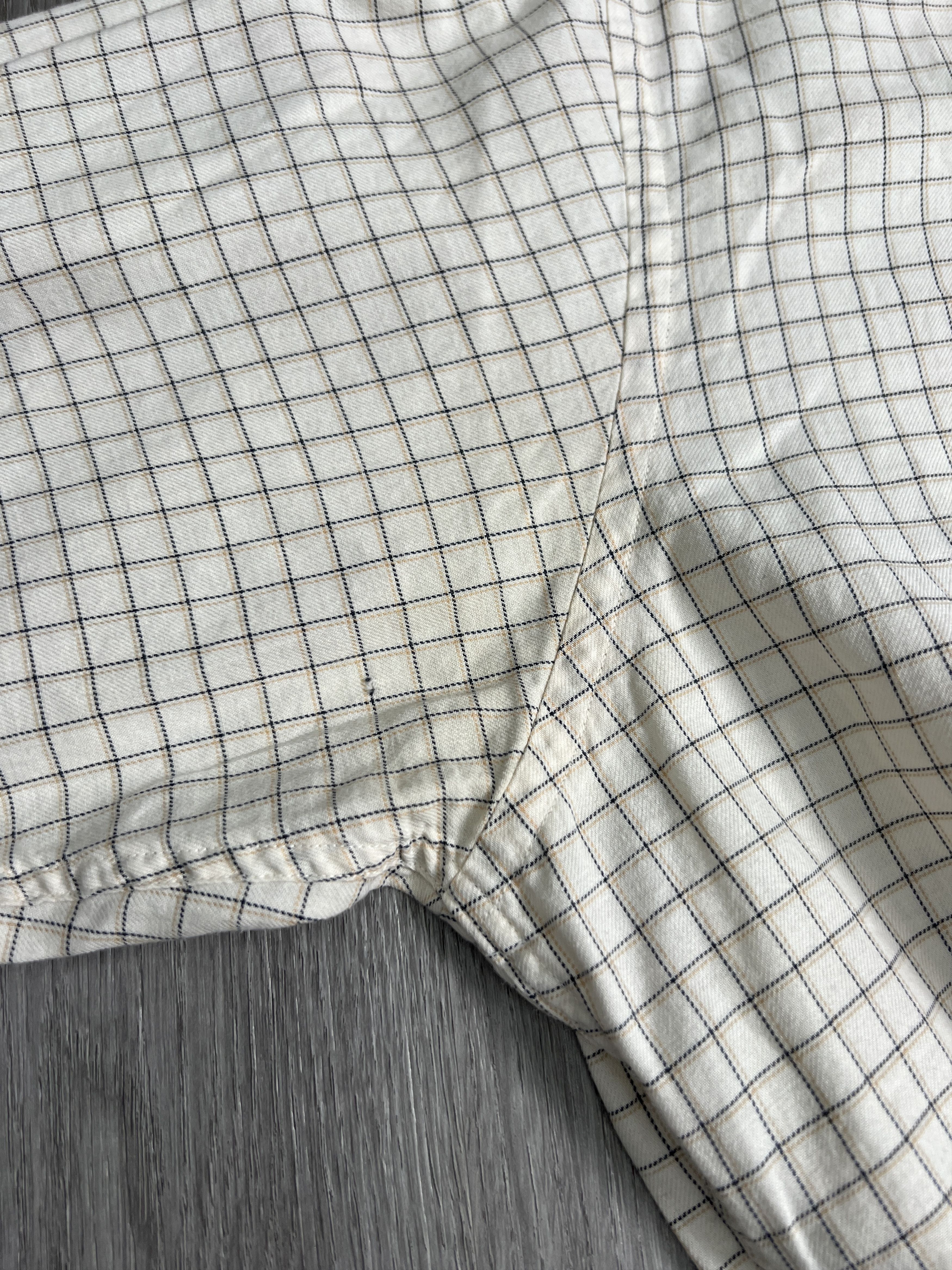 Tommy Hilfiger × Vintage Vintage Tommy Hilfiger Plaid Buttons Up Shirt JK640 Size US L / EU 52-54 / 3 - 6 Thumbnail