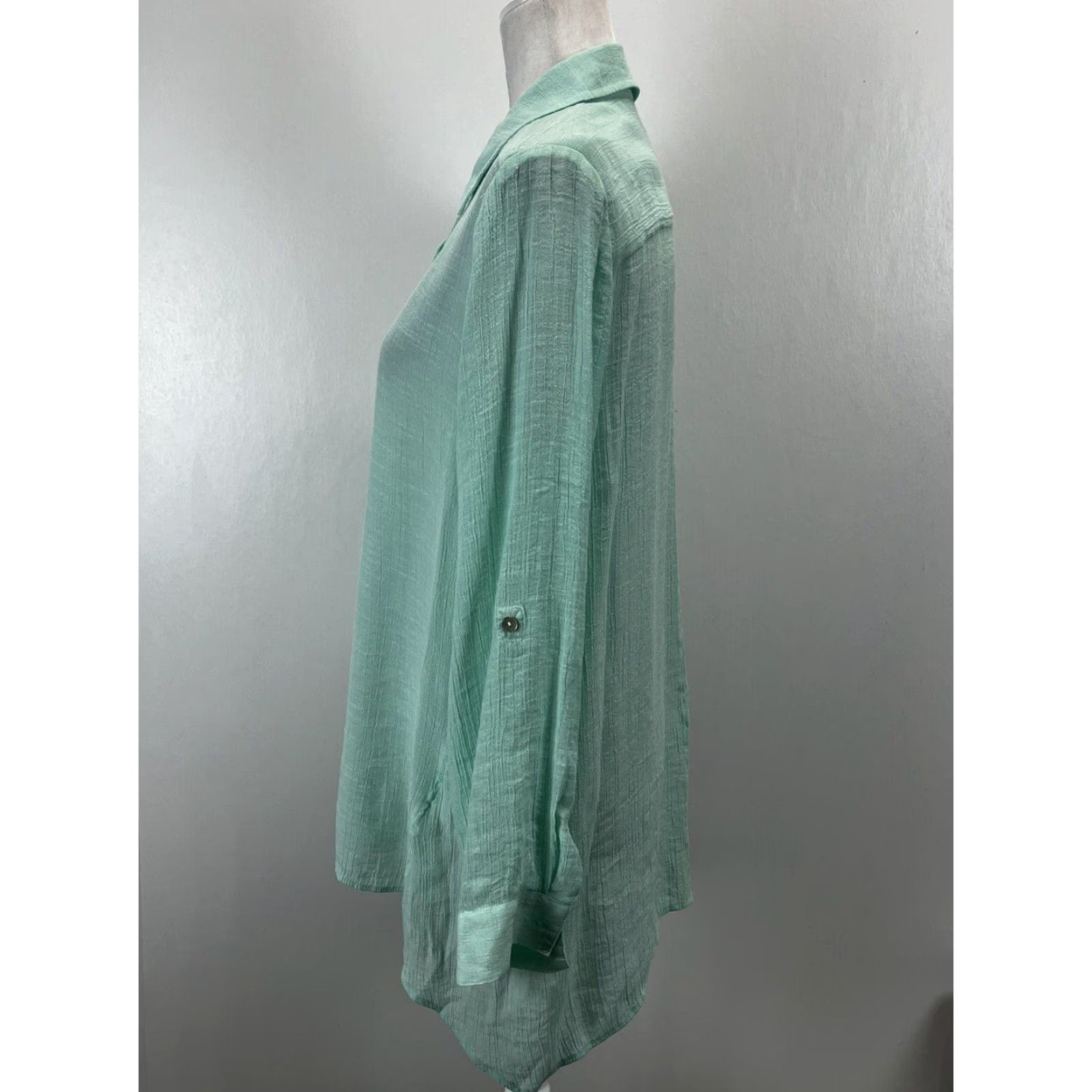 Vintage Chicos Green Crinkle Gauze Long Sleeve Button Up Shirt Women's Sz 1 Roll Tab Sleeves Size XS / US 0-2 / IT 36-38 - 2 Thumbnail