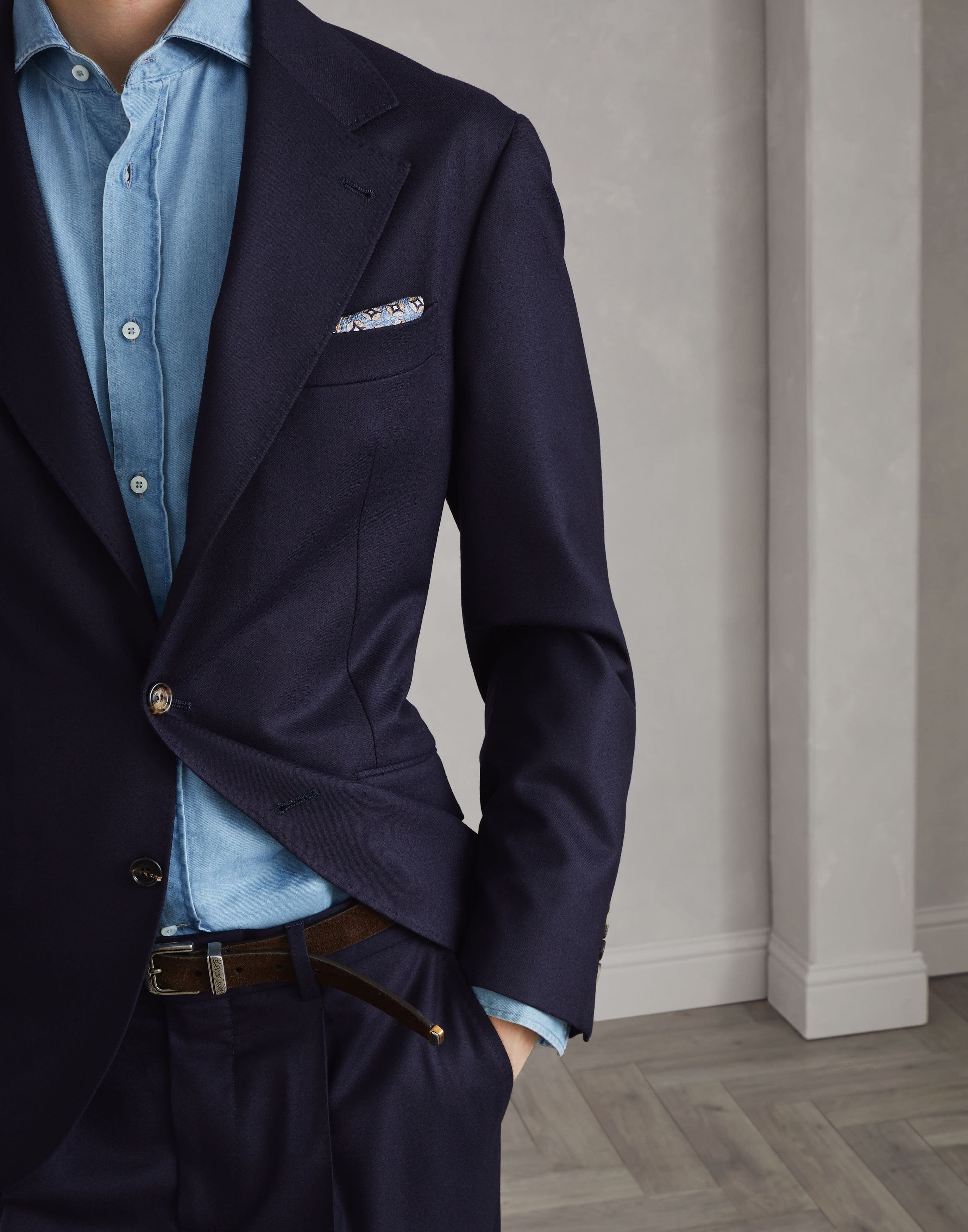 Brunello Cucinelli o1w1db10226 Suit Type Jacket in Dark Blue Size US S / EU 44-46 / 1 - 4 Thumbnail