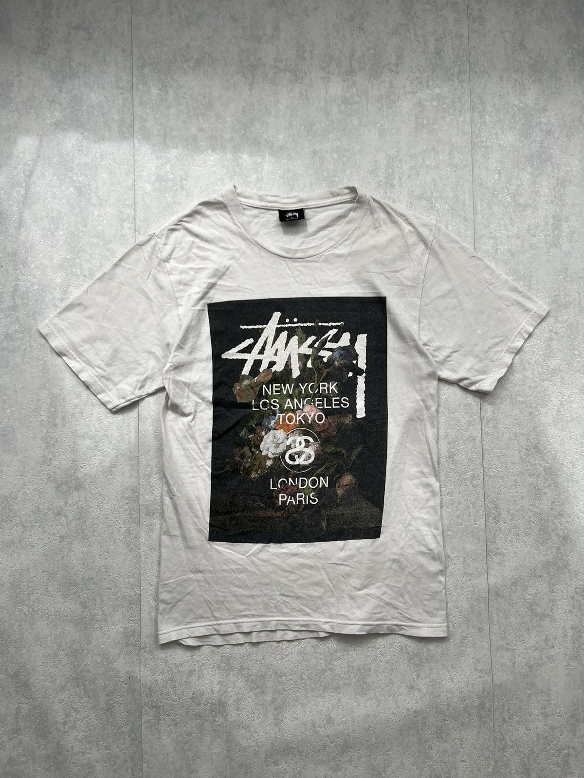 Stussy STUSSY FLORA INTERNATIONAL BIG LOGO Y2K TEE Size US S / EU 44-46 / 1 - 1 Thumbnail