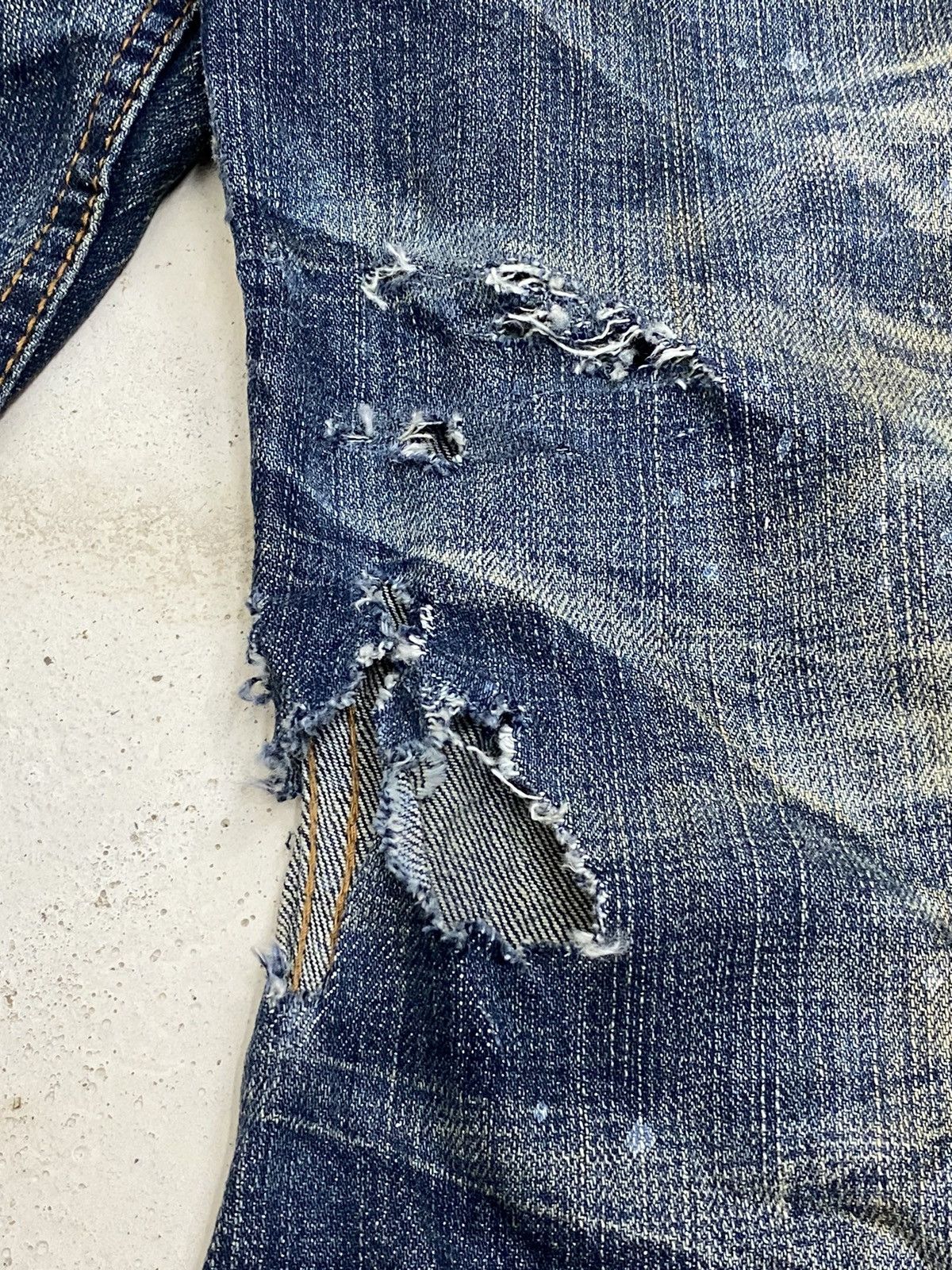 GOSTAR DE FUGA × Japanese Brand Vintage Rattle Rap Unique Faded Wash Zipper Accents Ripped Size US 33 - 9 Thumbnail