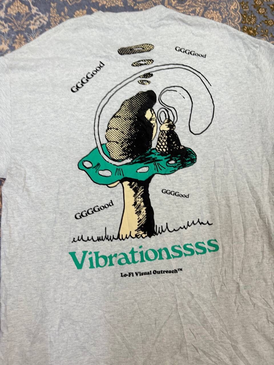 Rap Tees Lo-fi REMOTE COMMUNITY Tshirt Size US XL / EU 56 / 4 - 6 Thumbnail