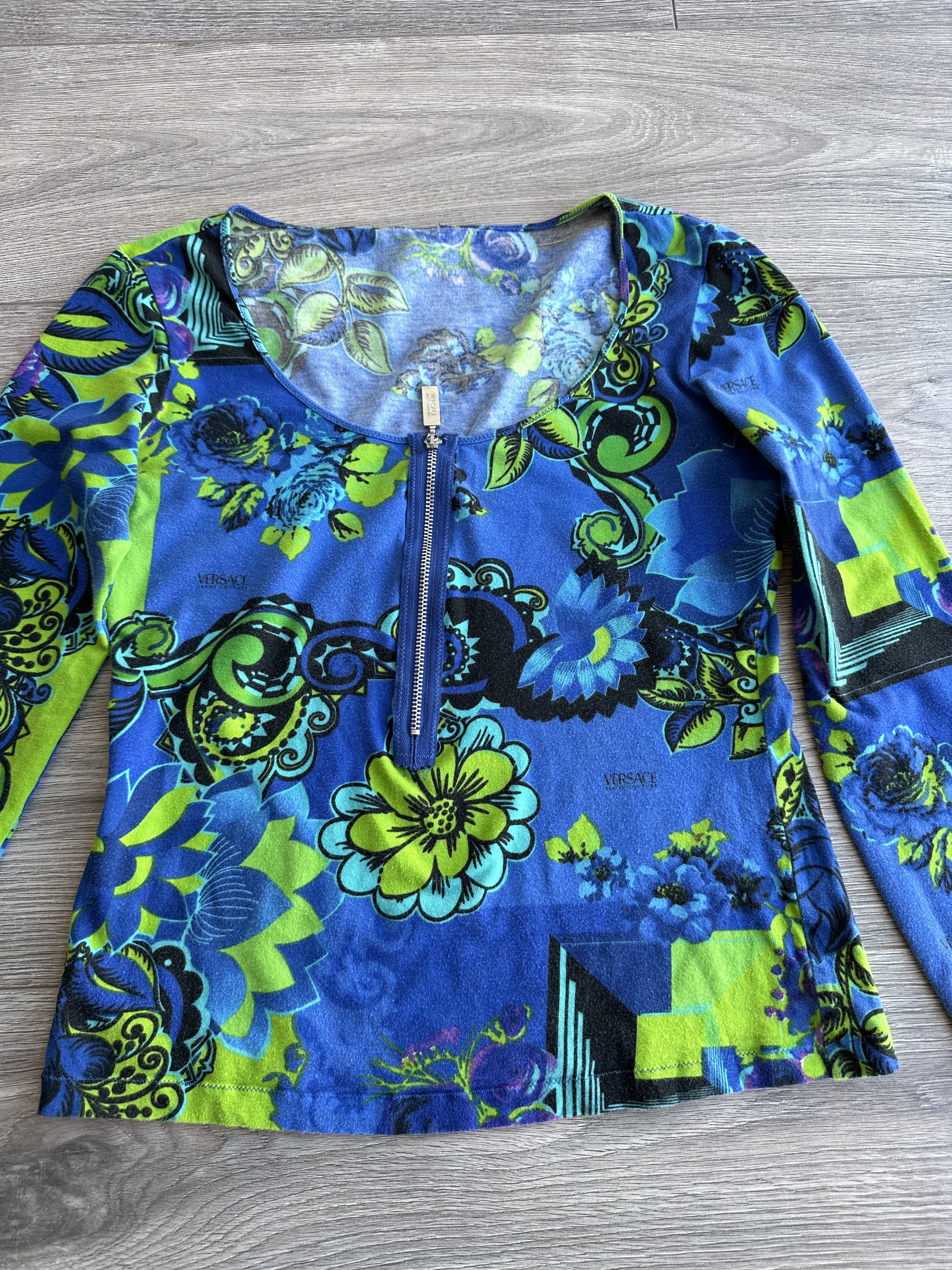 Versace Versace blouse sweater Size M / US 6-8 / IT 42-44 - 2 Thumbnail