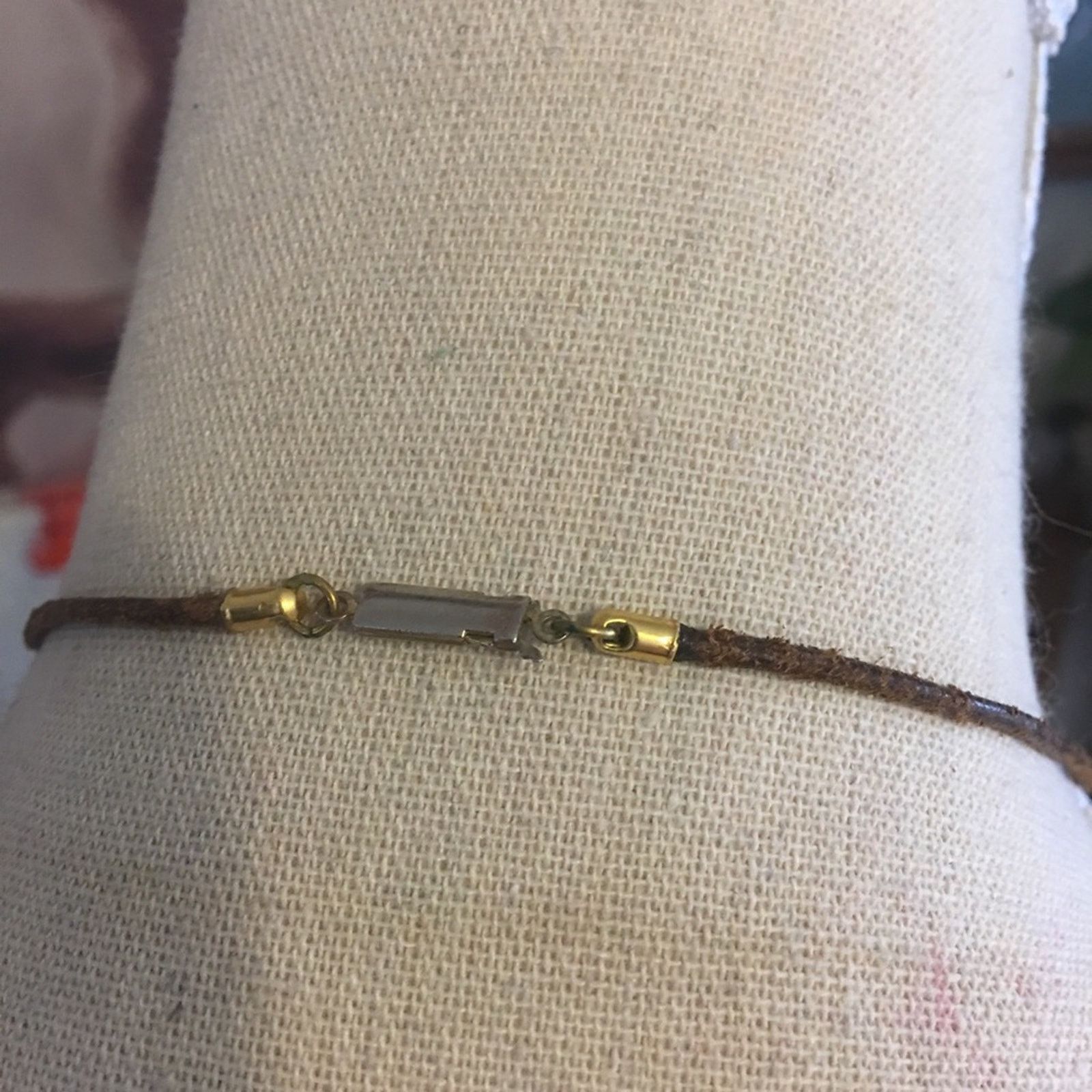 Vintage Vintage 80s long medallion leather cord necklace Size ONE SIZE - 6 Thumbnail