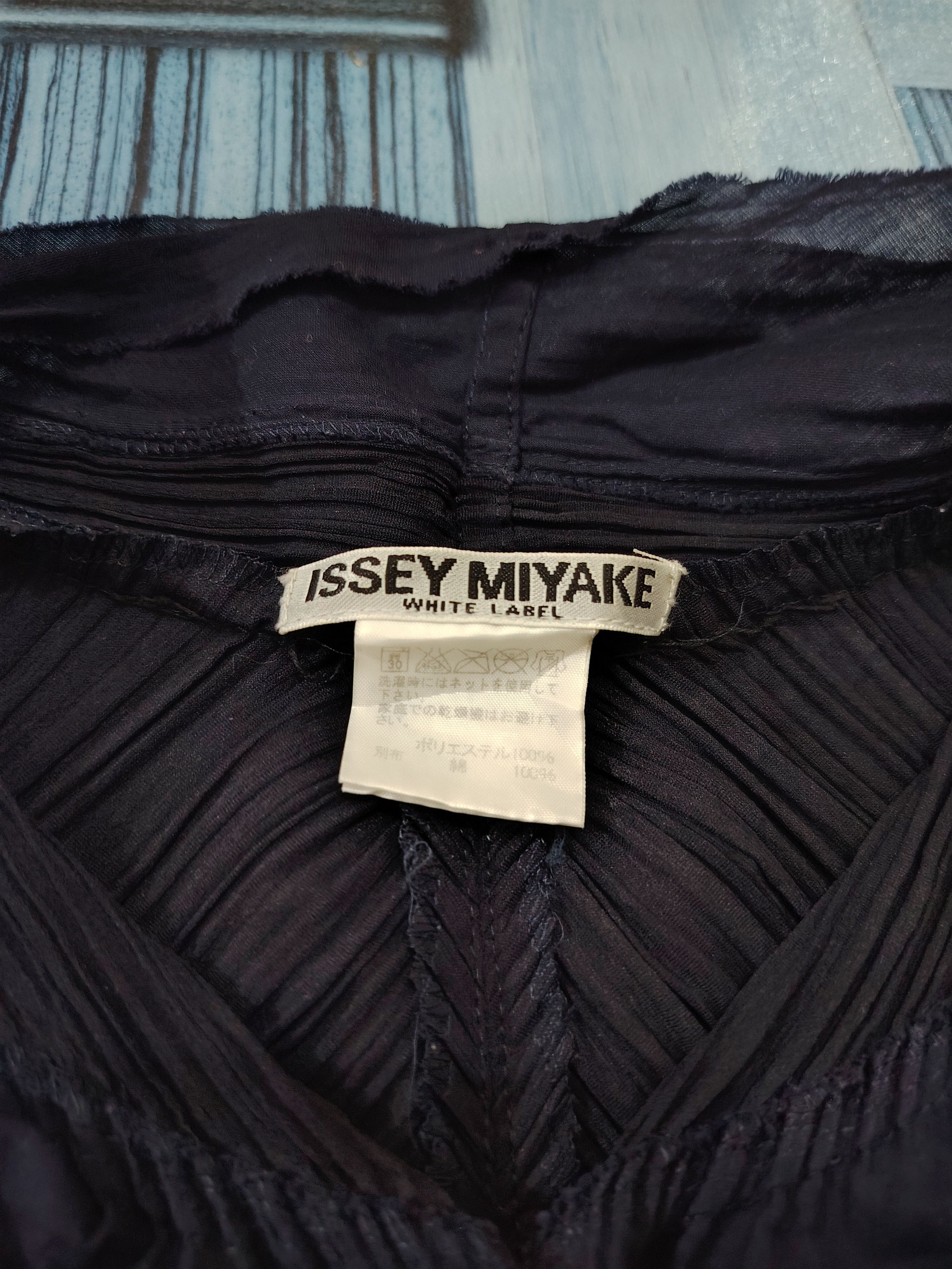 Issey Miyake Issey miyake White label Pleats Size S / US 4 / IT 40 - 6 Thumbnail