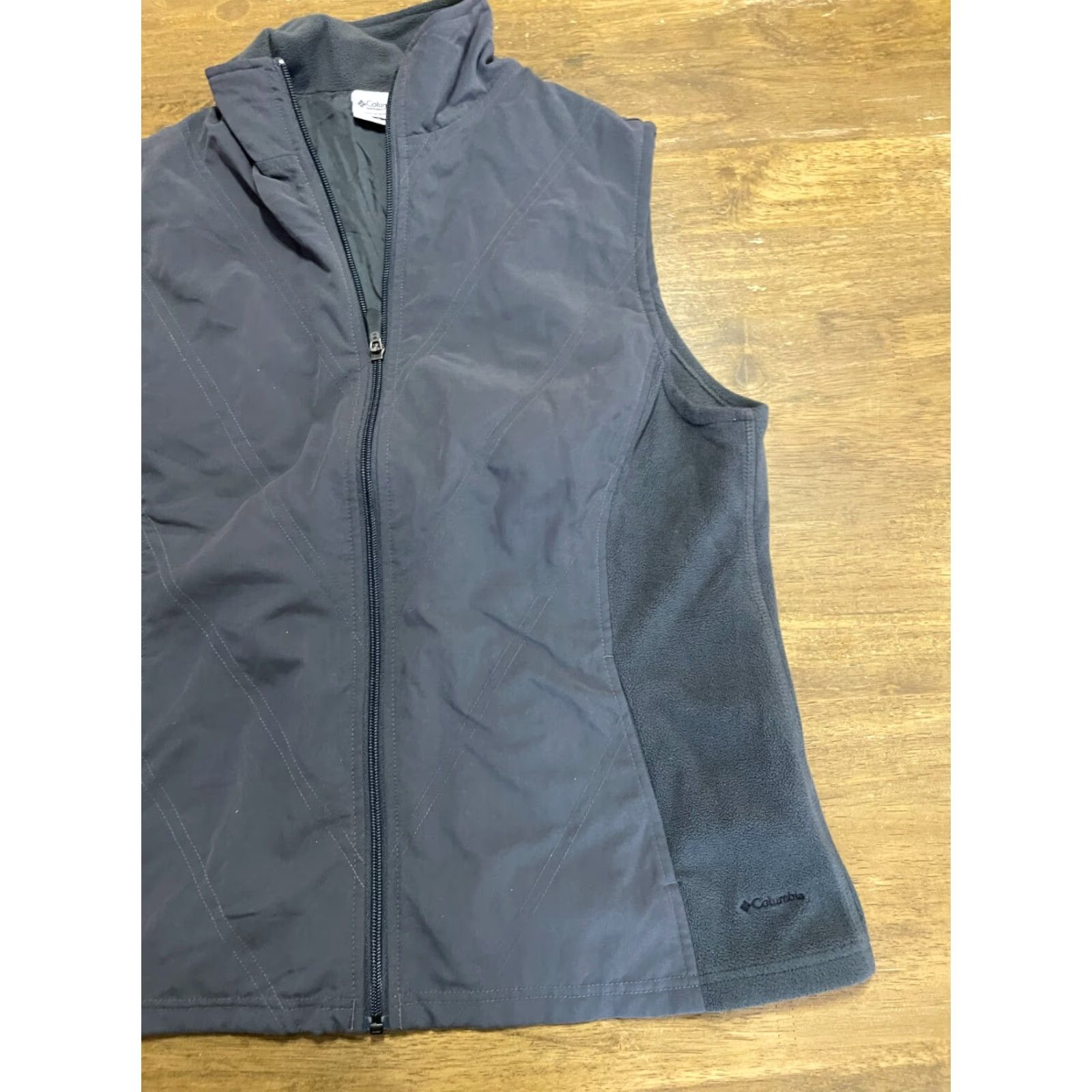 Vintage Columbia Vest Women's Size Large Gray Zip Up Sleeveless Jacket Size L / US 10 / IT 46 - 4 Thumbnail