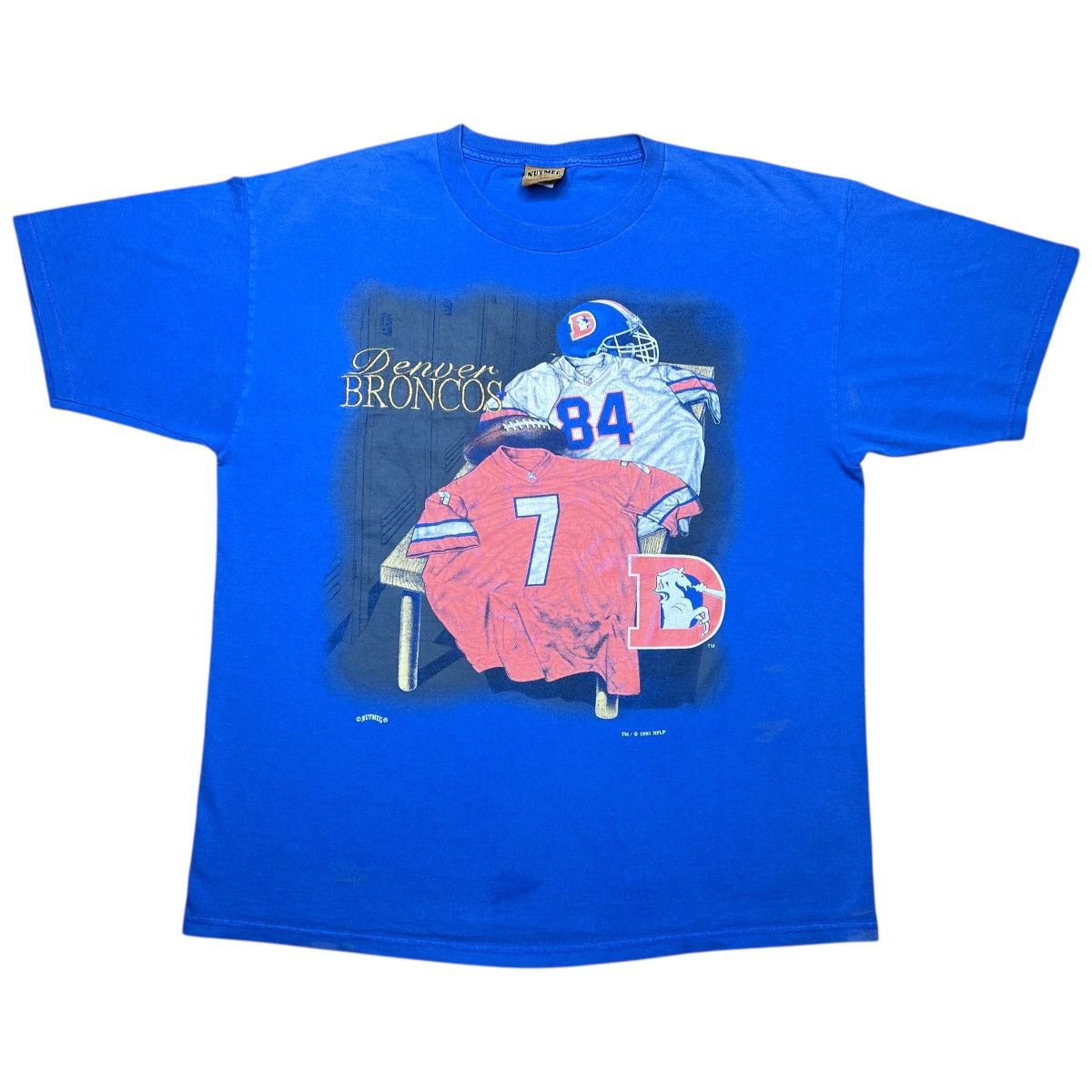 Nutmeg × Vintage Vtg 1995 NFL Denver Broncos Locker Room Nutmeg Graphic Tee Size US XL / EU 56 / 4 - 1 Thumbnail