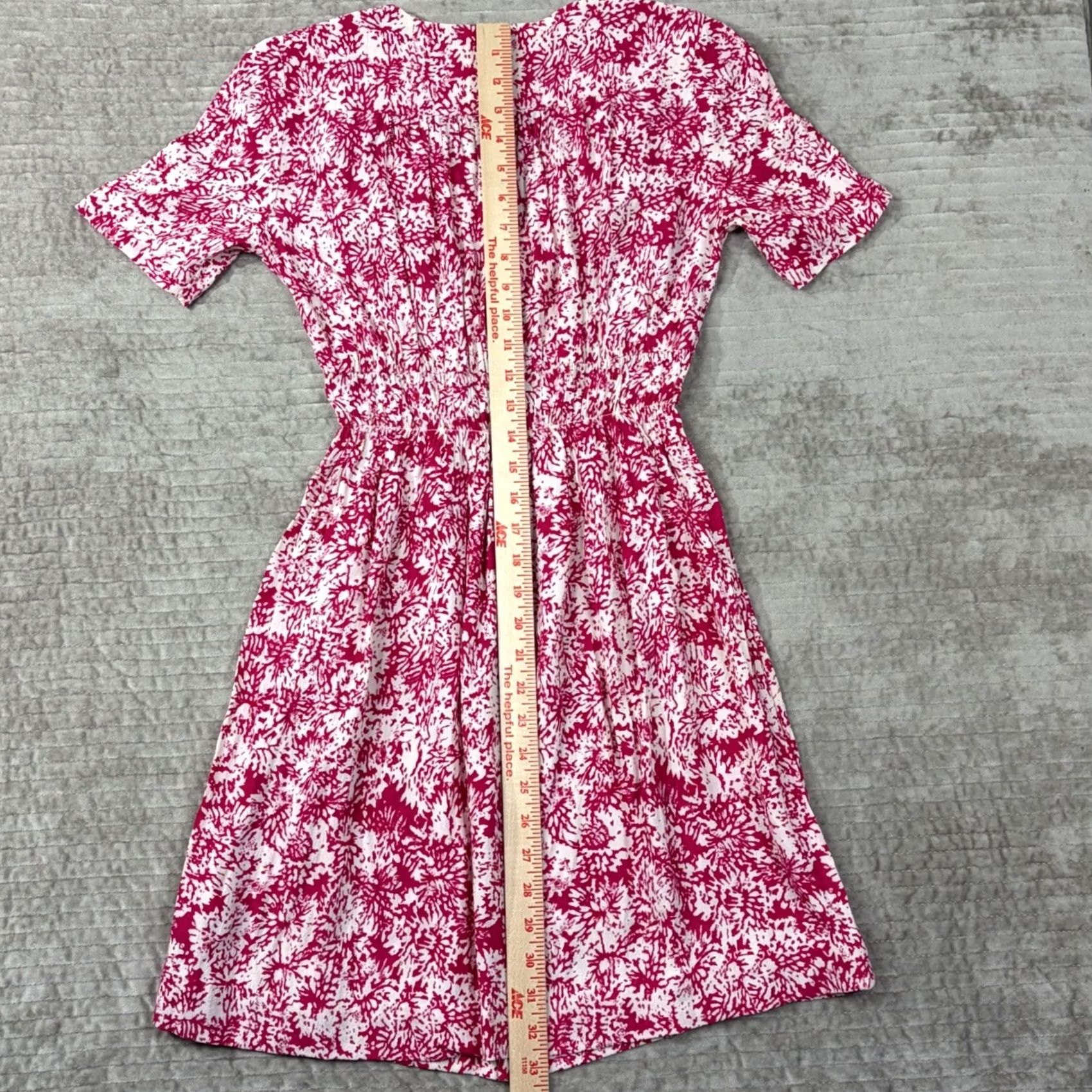Vintage HD in Paris Anthropologie Pink White Floral V-Neck Smocked Waist Mini Dress Sz 2 Size XS / US 0-2 / IT 36-38 - 7 Thumbnail