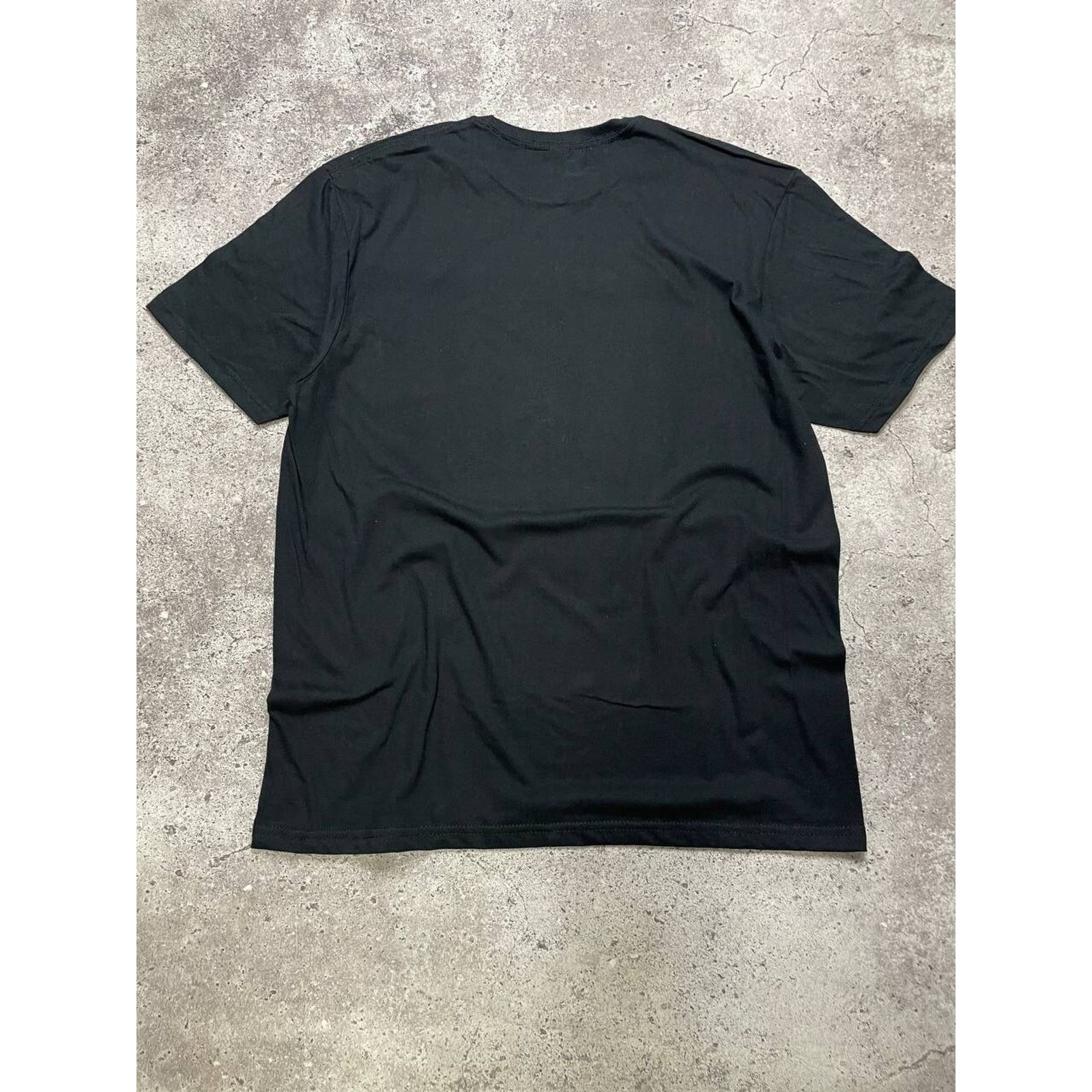 Gildan × Vintage Vintage ALKI Black Graphic T-Shirt L Gildan Softstyle Size US L / EU 52-54 / 3 - 5 Thumbnail