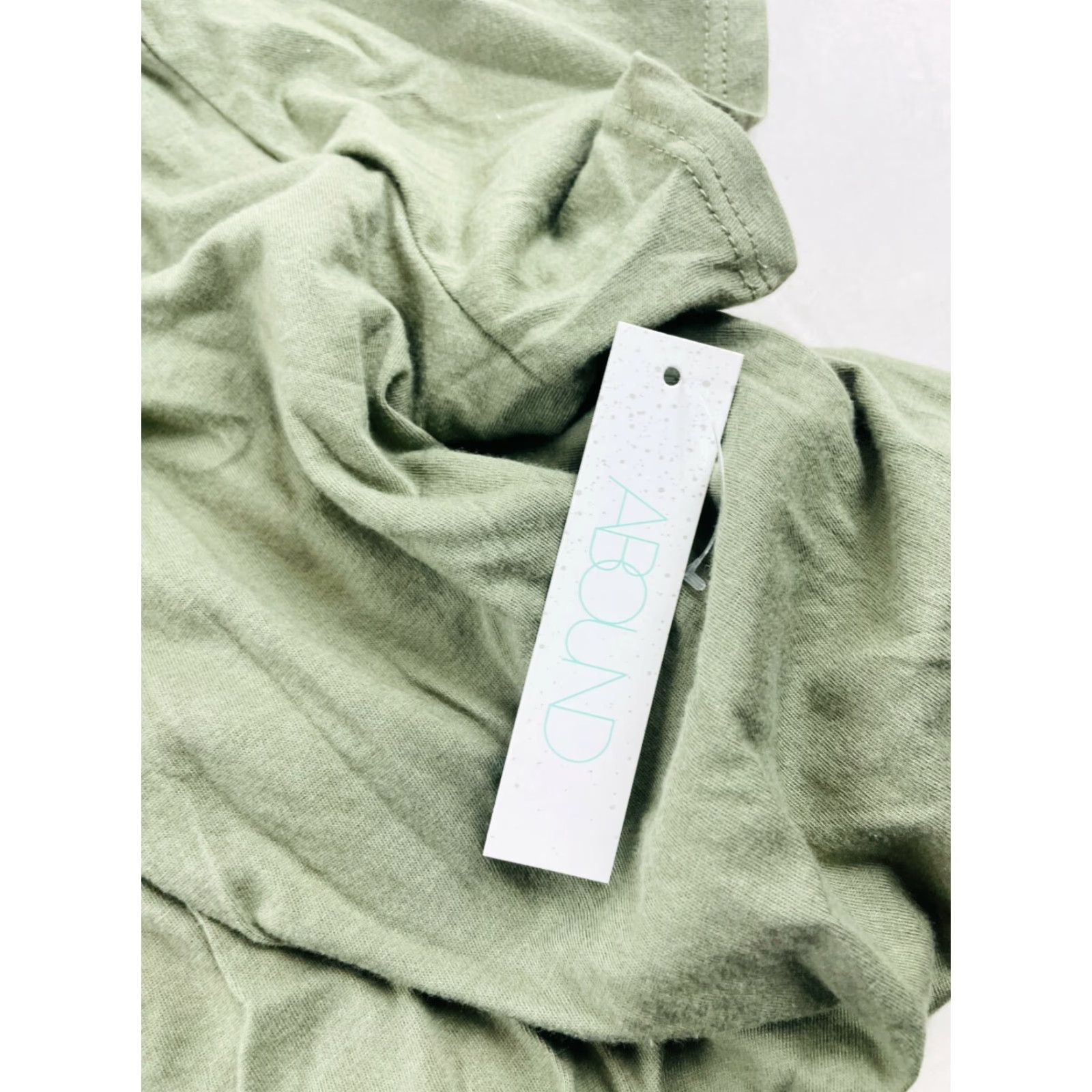 Vintage ABOUND T-Shirt Women's Large Sage Green Short Sleeve Crewneck Crop Top NWT Size L / US 10 / IT 46 - 6 Thumbnail