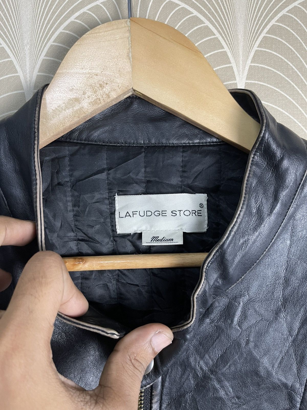Japanese Brand × Vintage VINTAGE LAFUDGE STORE BOMBER LEATHER JACKET RARE Size US M / EU 48-50 / 2 - 9 Thumbnail