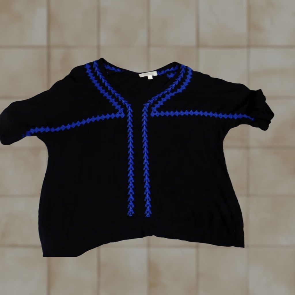 Olive Olive + Oak Blouse Womens S Blue Crew Neck Short Sleeve Pullover Stretch Rayon Solid Casual Regular Size S / US 4 / IT 40 - 1 Thumbnail
