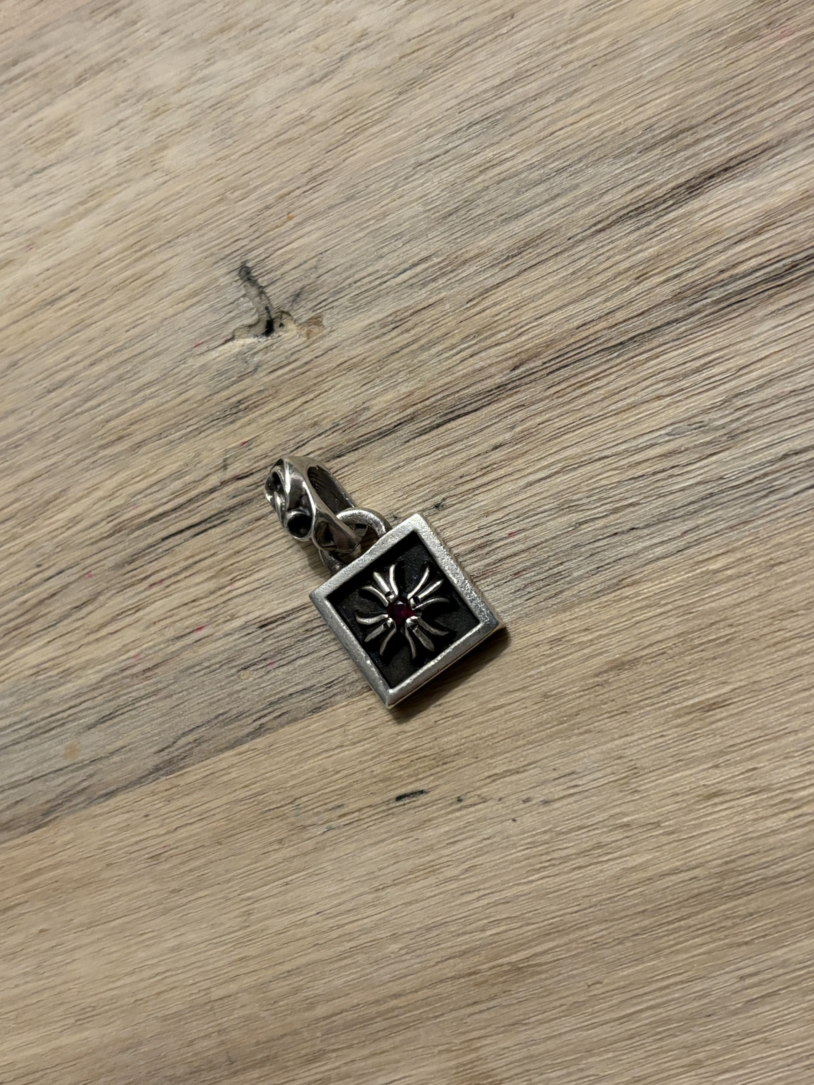 Chrome Hearts CHROME HEARTS CROSS RUBY PENDANT Size ONE SIZE - 7 Thumbnail