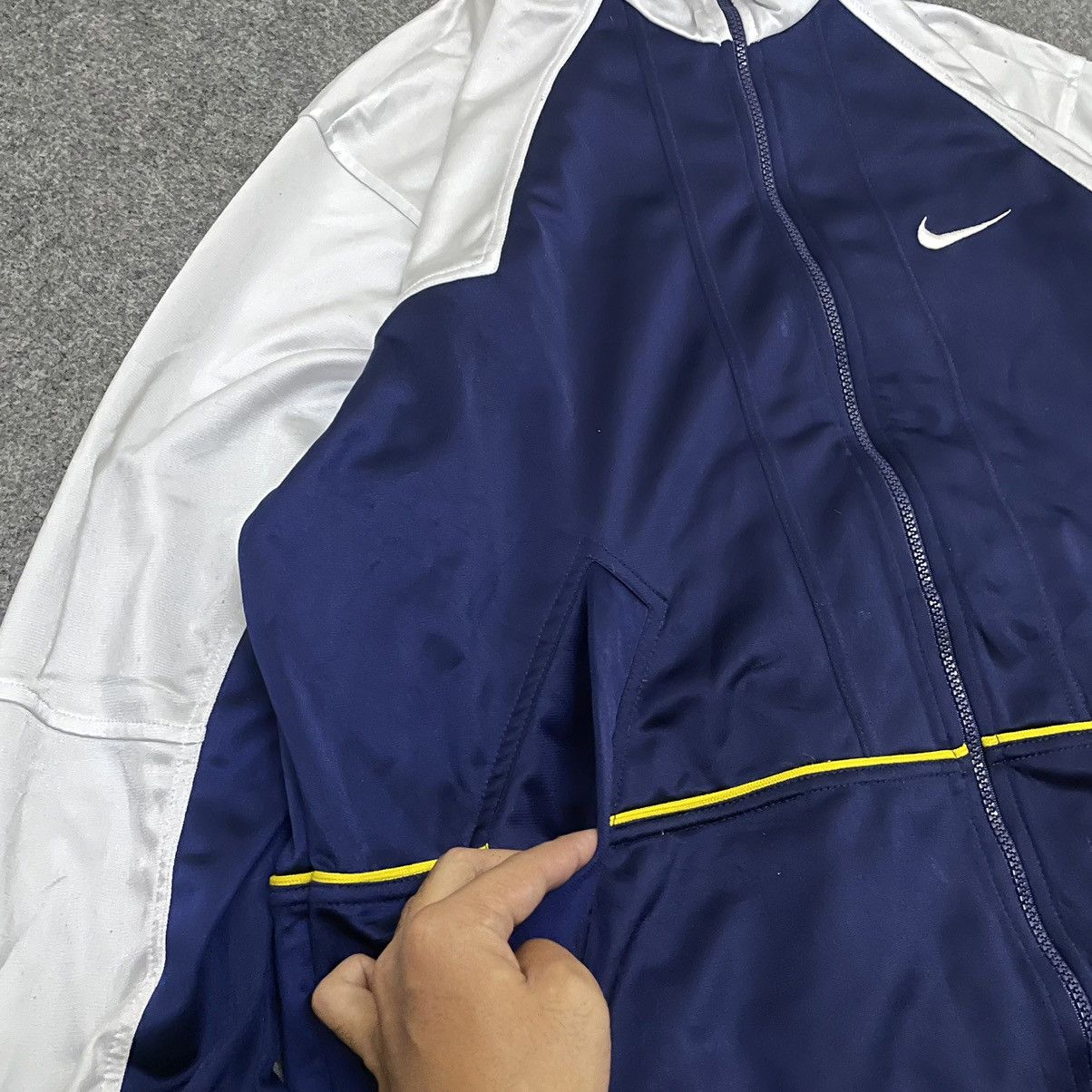 Nike × Vintage 1990s Nike Basketball Track Jacket Size US L / EU 52-54 / 3 - 2 Thumbnail