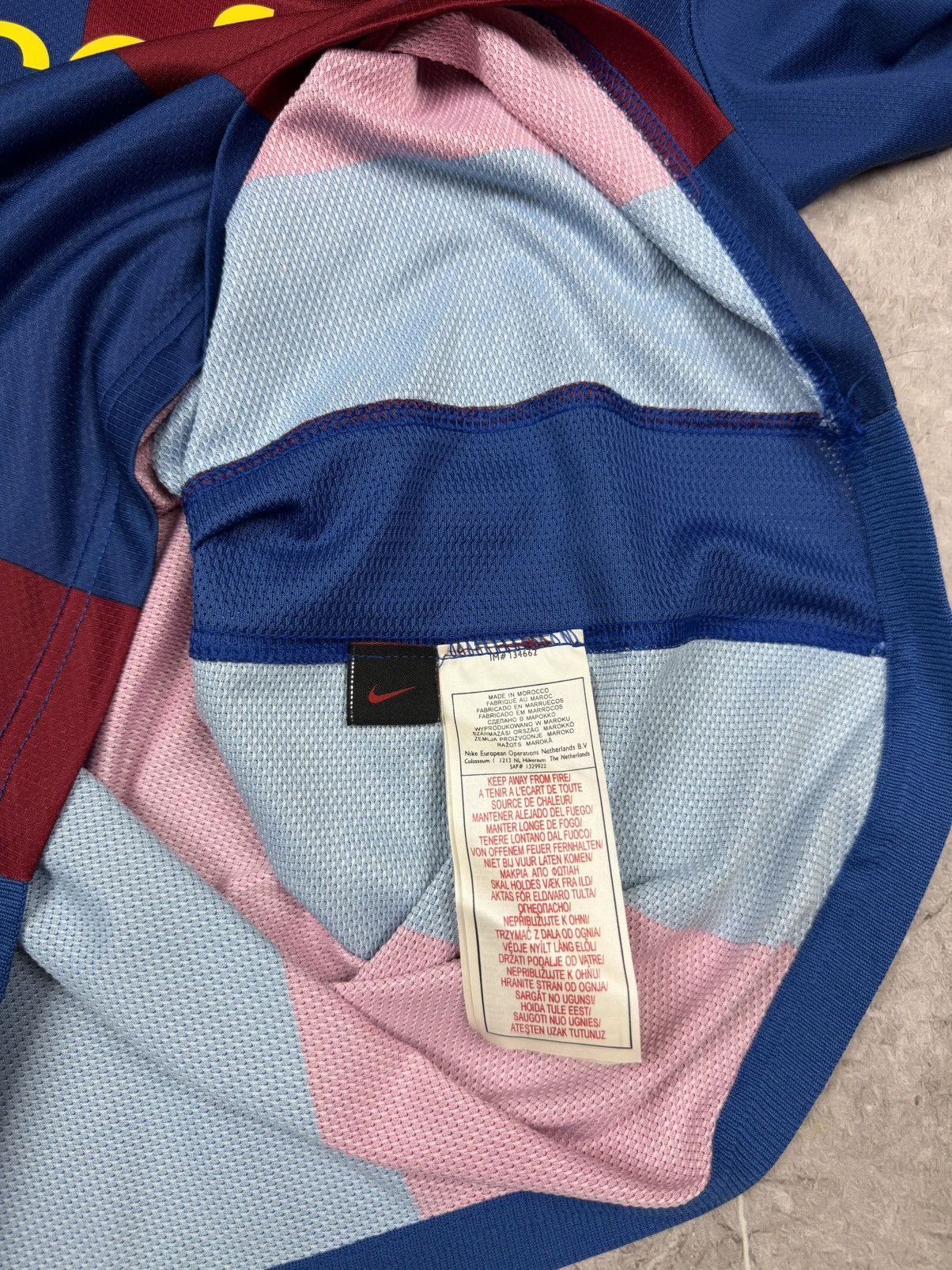 Nike Nike FC Barcelona 2008/09 — Gudjohnsen #7 Jersey Size M Size US M / EU 48-50 / 2 - 9 Thumbnail