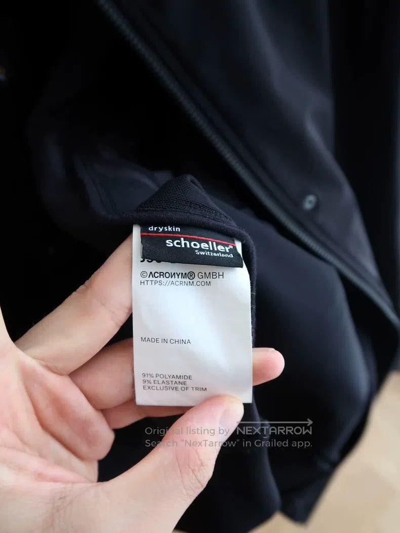 Acronym Acronym Outer jacket Size US M / EU 48-50 / 2 - 5 Thumbnail
