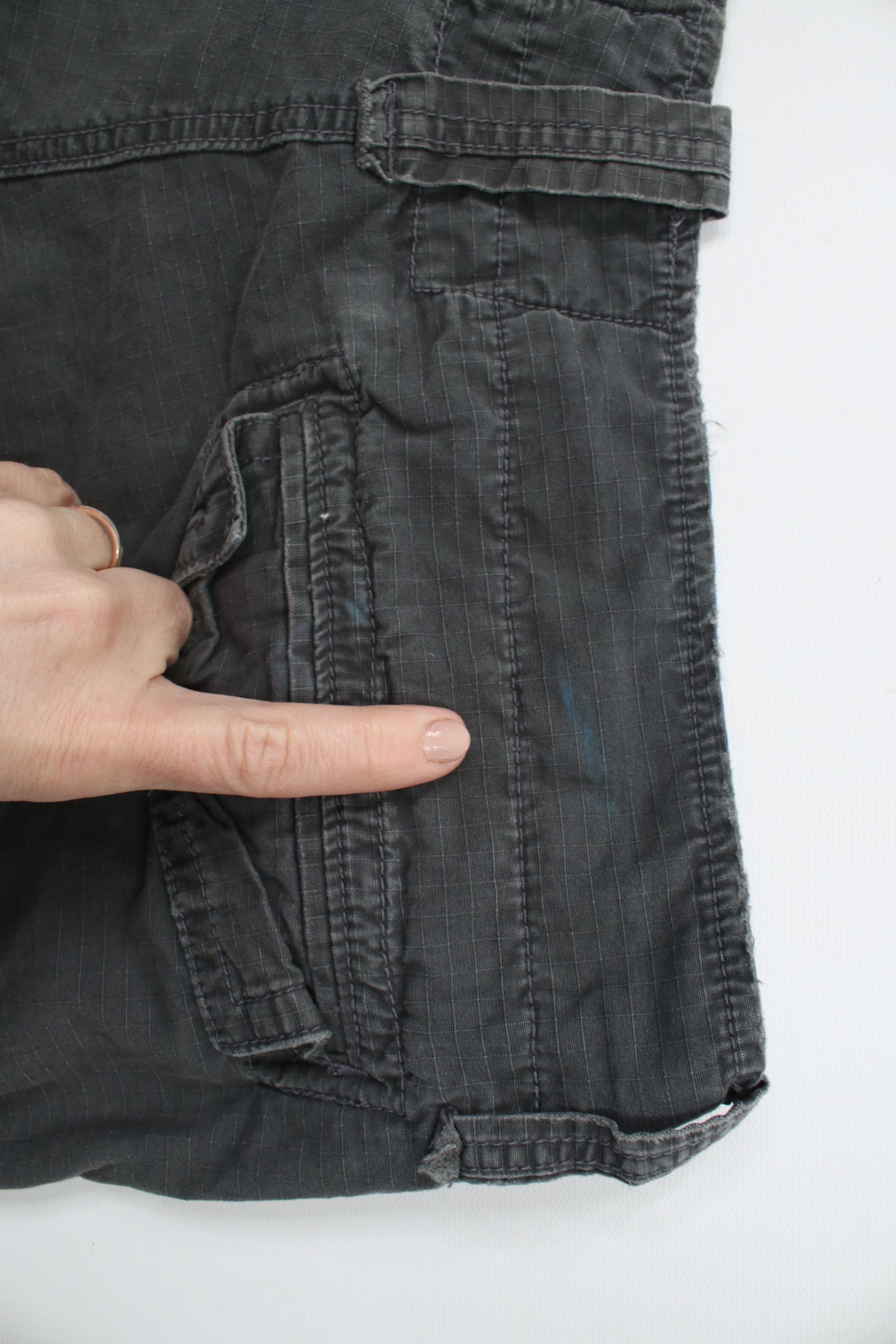 American Eagle Outfitters × Vintage Vintage Y2K American Eagle Outfitters Ripstop Cargo Shorts Size US 34 / EU 50 - 14 Thumbnail