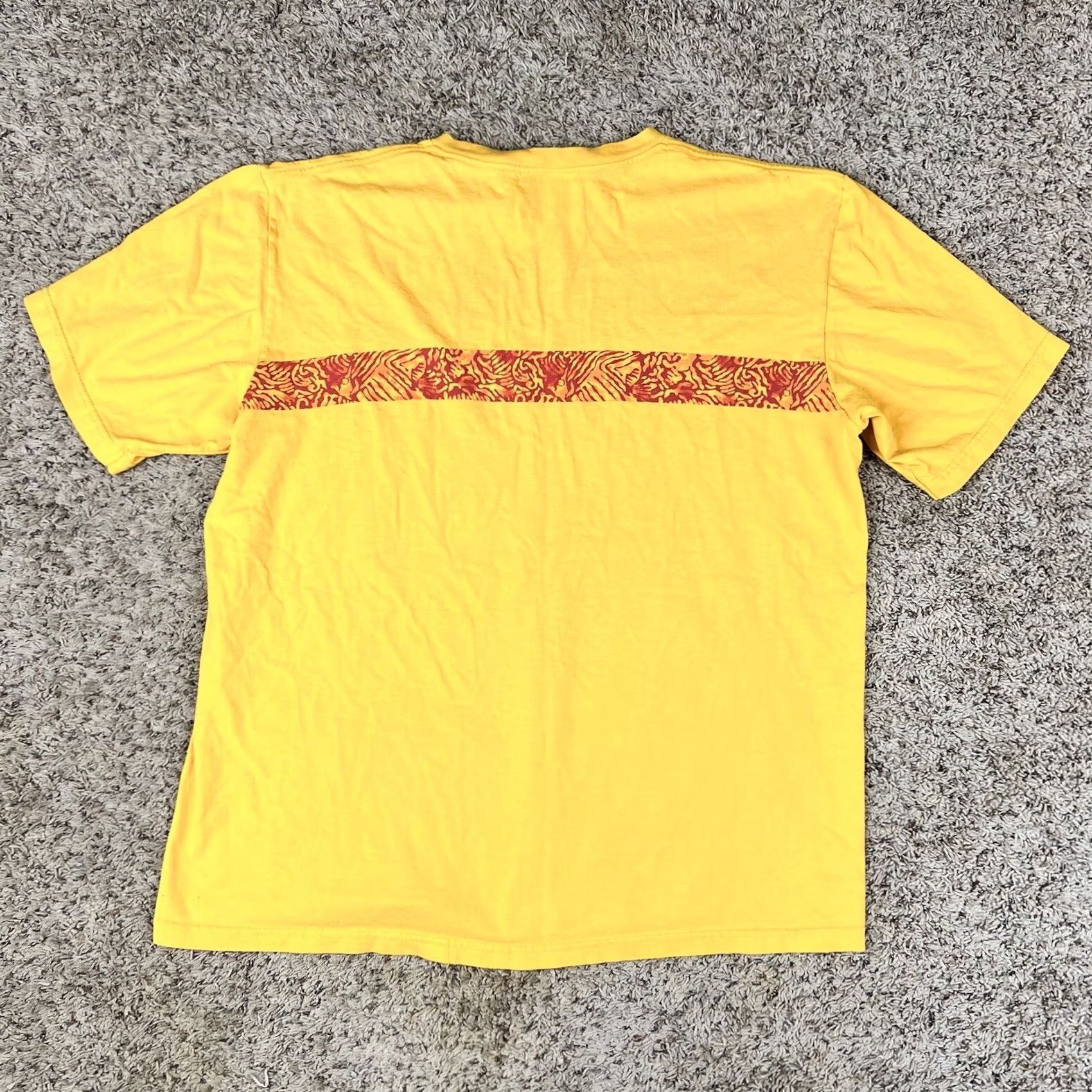 Nautica VINTAGE Nautica Logo Graphic T-Shirt XL Double Sided 90s Skate Surf Made in USA Mens, Yellow, 100% Cotton, Graphic Tee, Short Sleeve, Crew Neck Size US XL / EU 56 / 4 - 3 Thumbnail