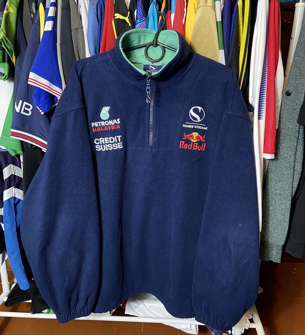 Vintage VINTAGE 00s PETRONAS NASCAR REDBULL RACING FLEECE JACKET Y2K Size US M / EU 48-50 / 2 - 1 Thumbnail