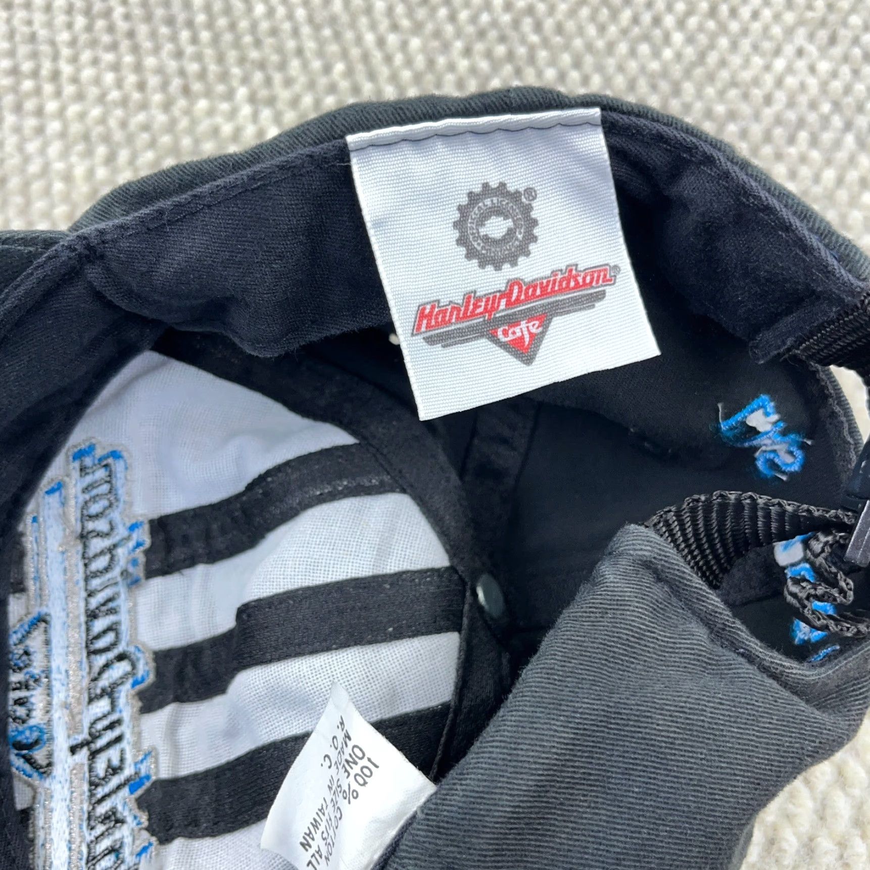 Harley Davidson VINTAGE Harley-Davidson Dad Hat Cap Baseball Hat One Size Black Logo Adjustable Men Adults Black Harley-Davidson Cap 90s Biker Retro Mens Size ONE SIZE - 7 Thumbnail