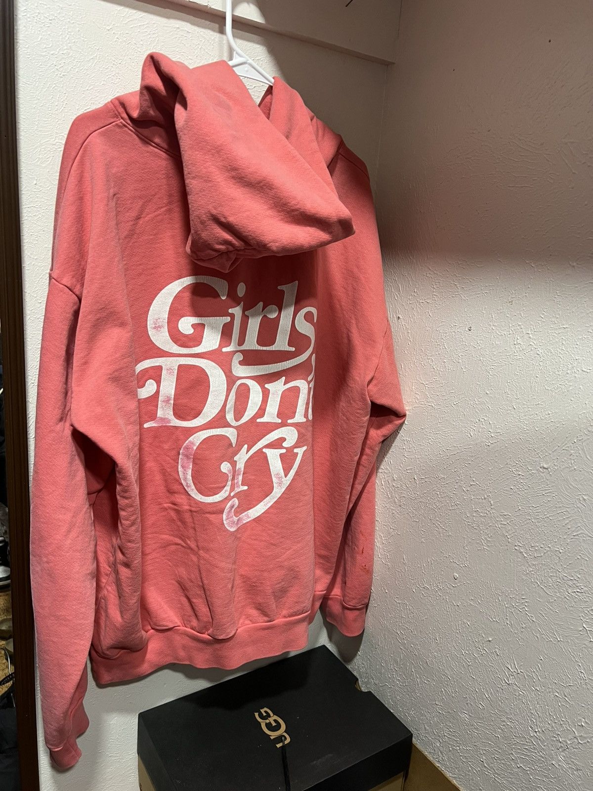 Girls Don't Cry Girls Don’t Cry FW19 Pink Hoodie Size US XL / EU 56 / 4 - 2 Thumbnail