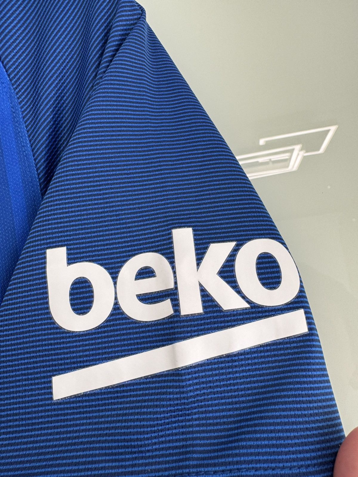 Nike Barcelona 2015-2016 Home Soccer Jersey Football Kit Shirt Size US S / EU 44-46 / 1 - 11 Thumbnail
