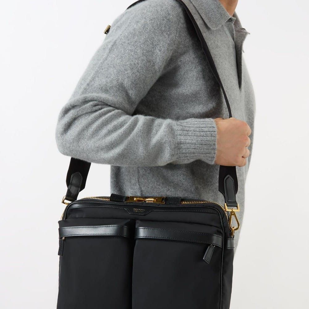 Tom Ford o1loc1c0126 H0606 Size: OS / Crossbody Bag in Black Size ONE SIZE - 4 Thumbnail