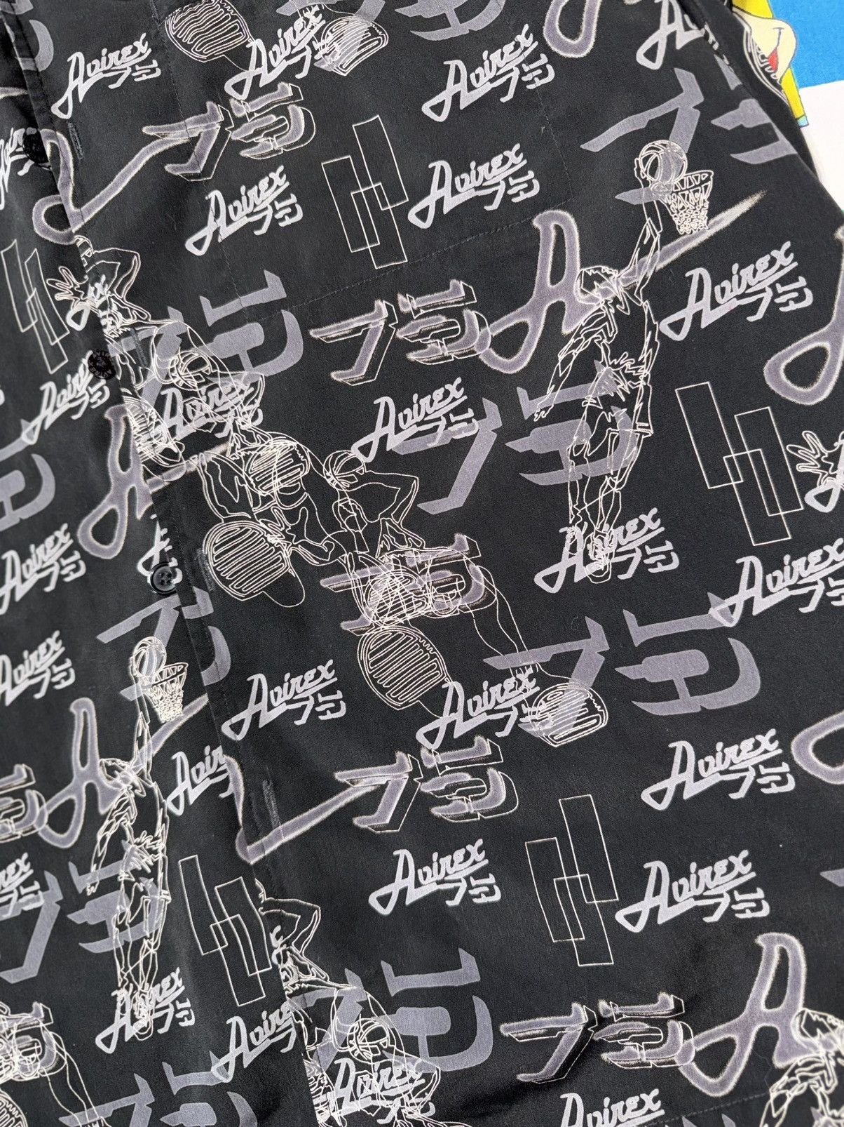 Avirex Y2K Avirex Black Basketball Short Sleeve Button Down Shirt Size US L / EU 52-54 / 3 - 3 Thumbnail